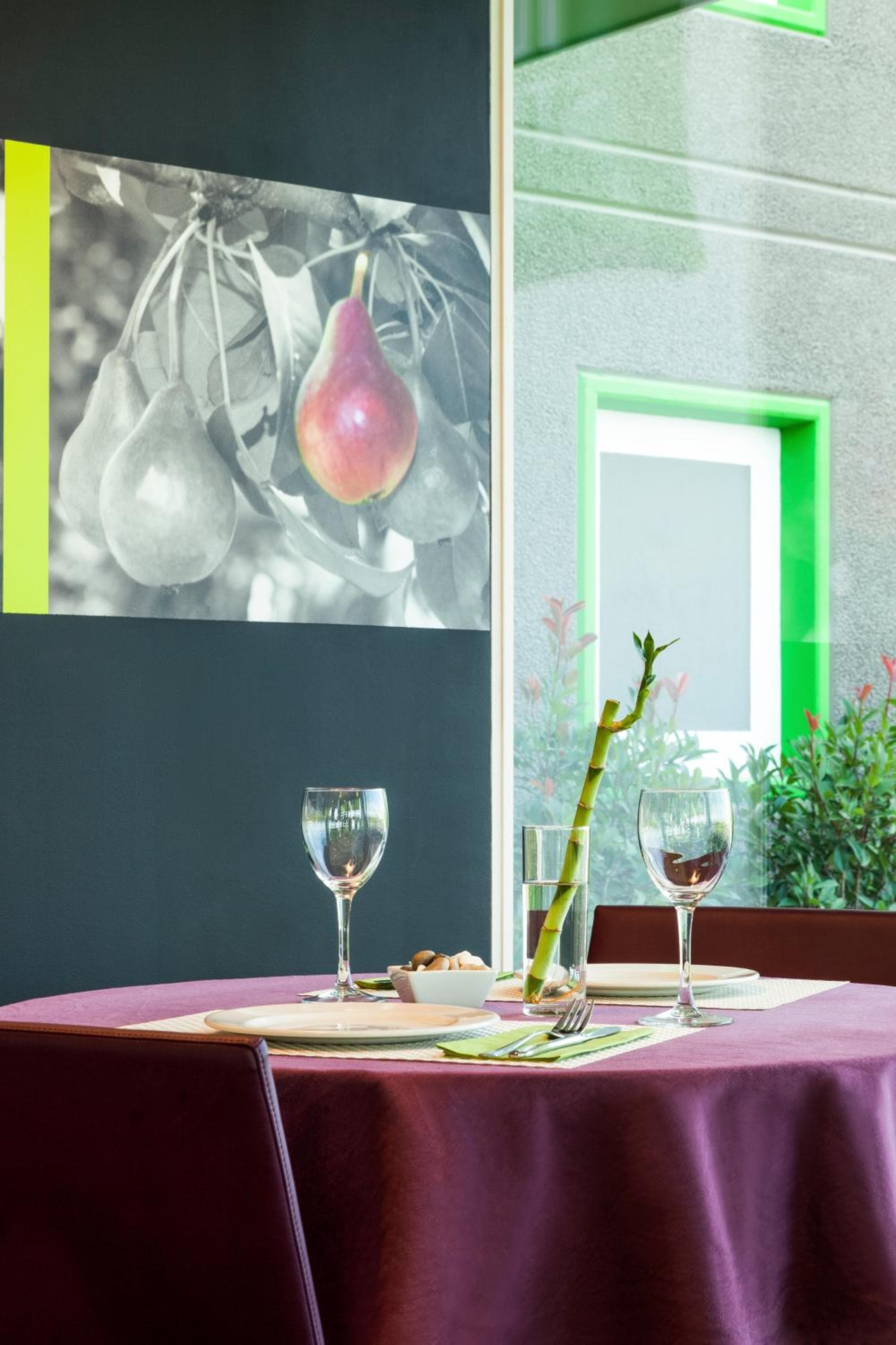 Hotel Ibis Styles Lleida Torrefarrera photo 7