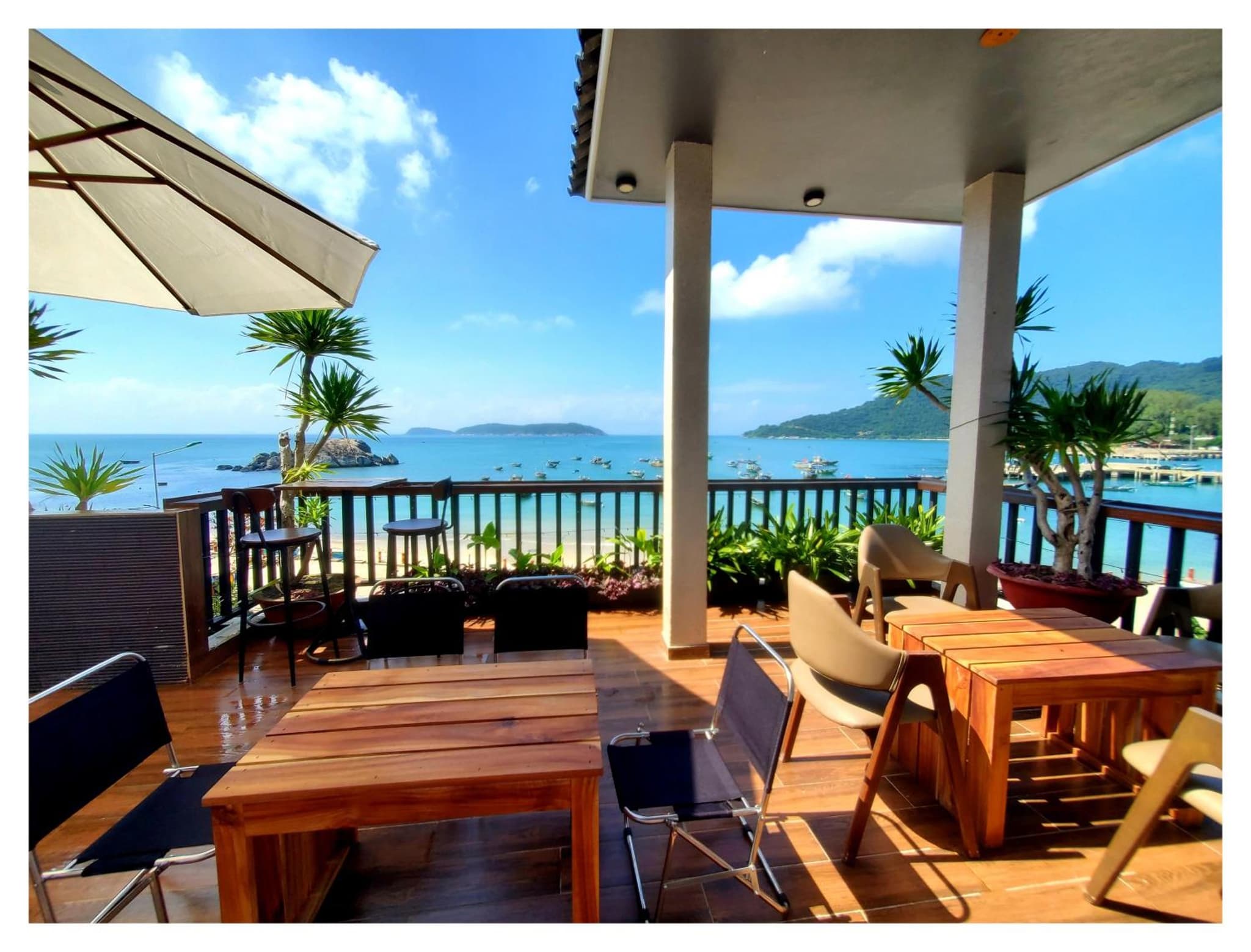 Monkey Homestay & Bar photo 7