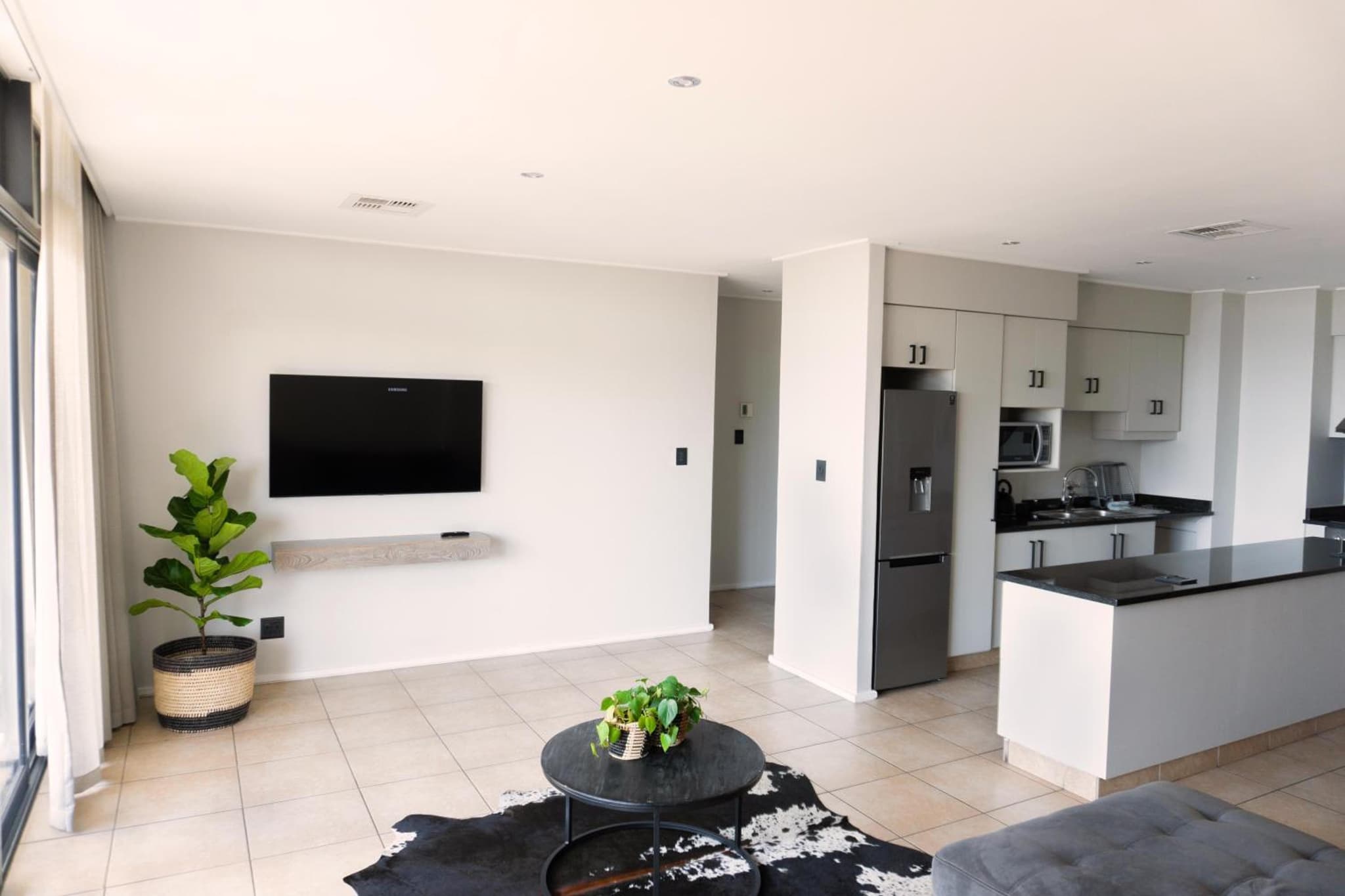 Point Waterfront Apartments photo 7