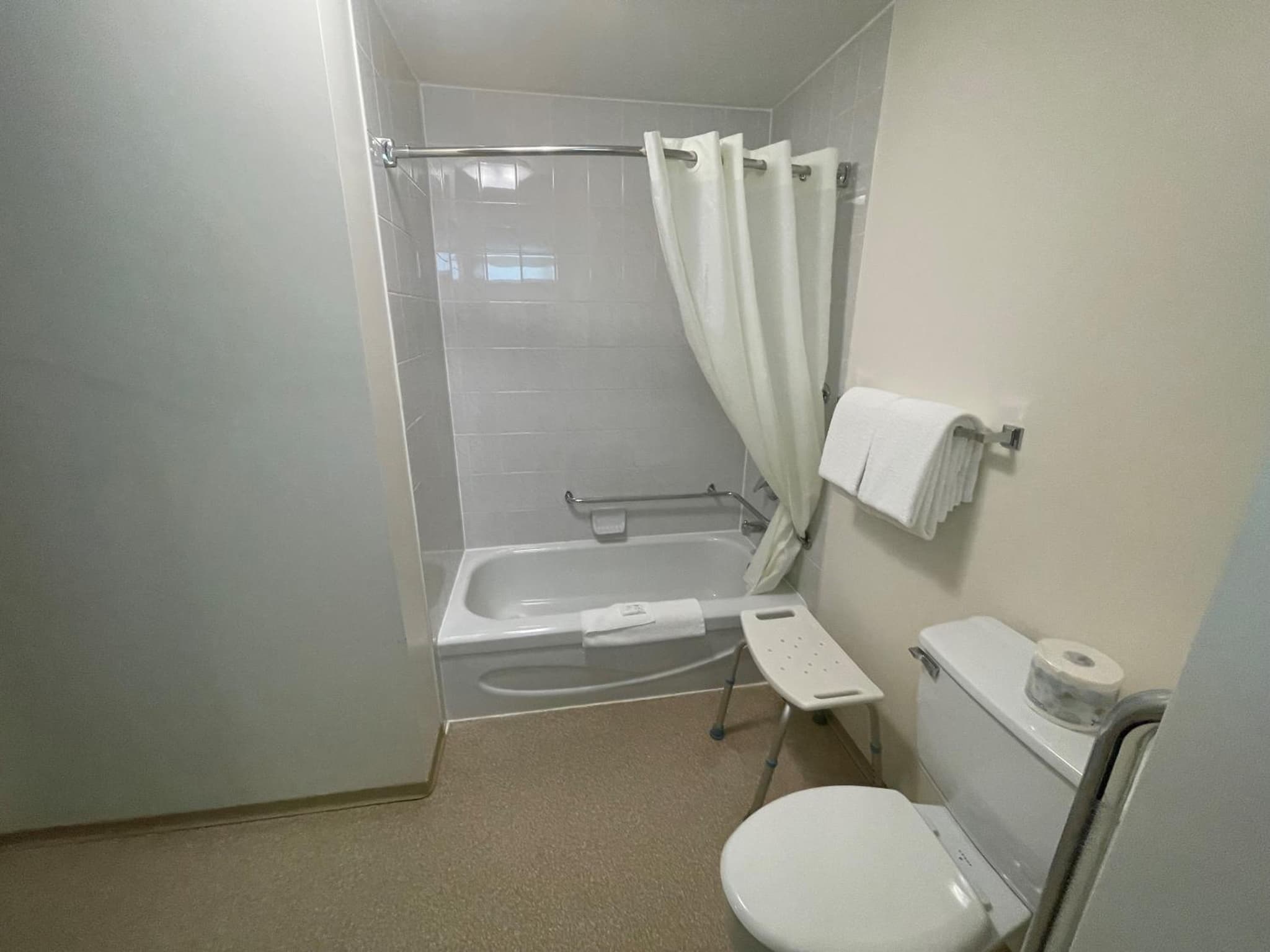 Travelodge by Wyndham Fort St John photo 6
