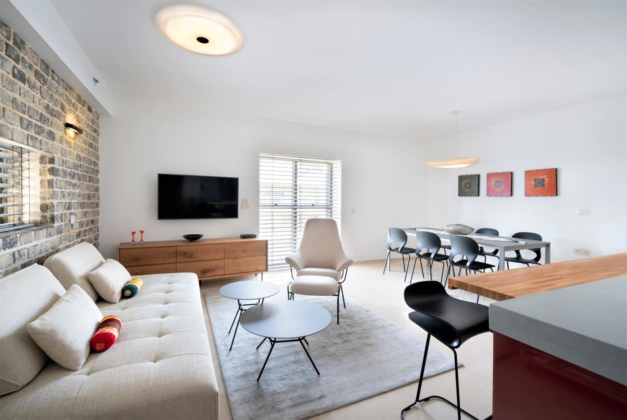Relaxing 2 BR Apt with Parking photo 4