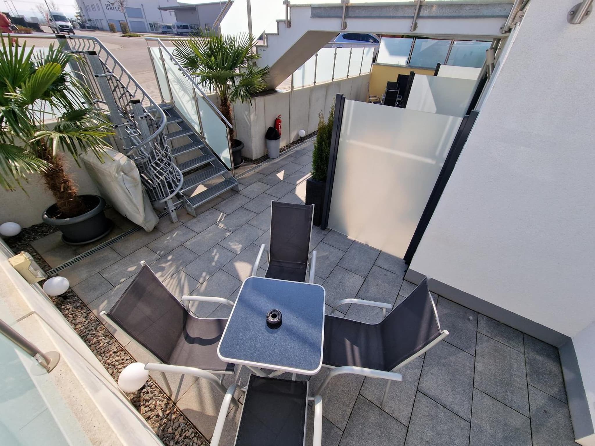 Kern Apartments photo 4