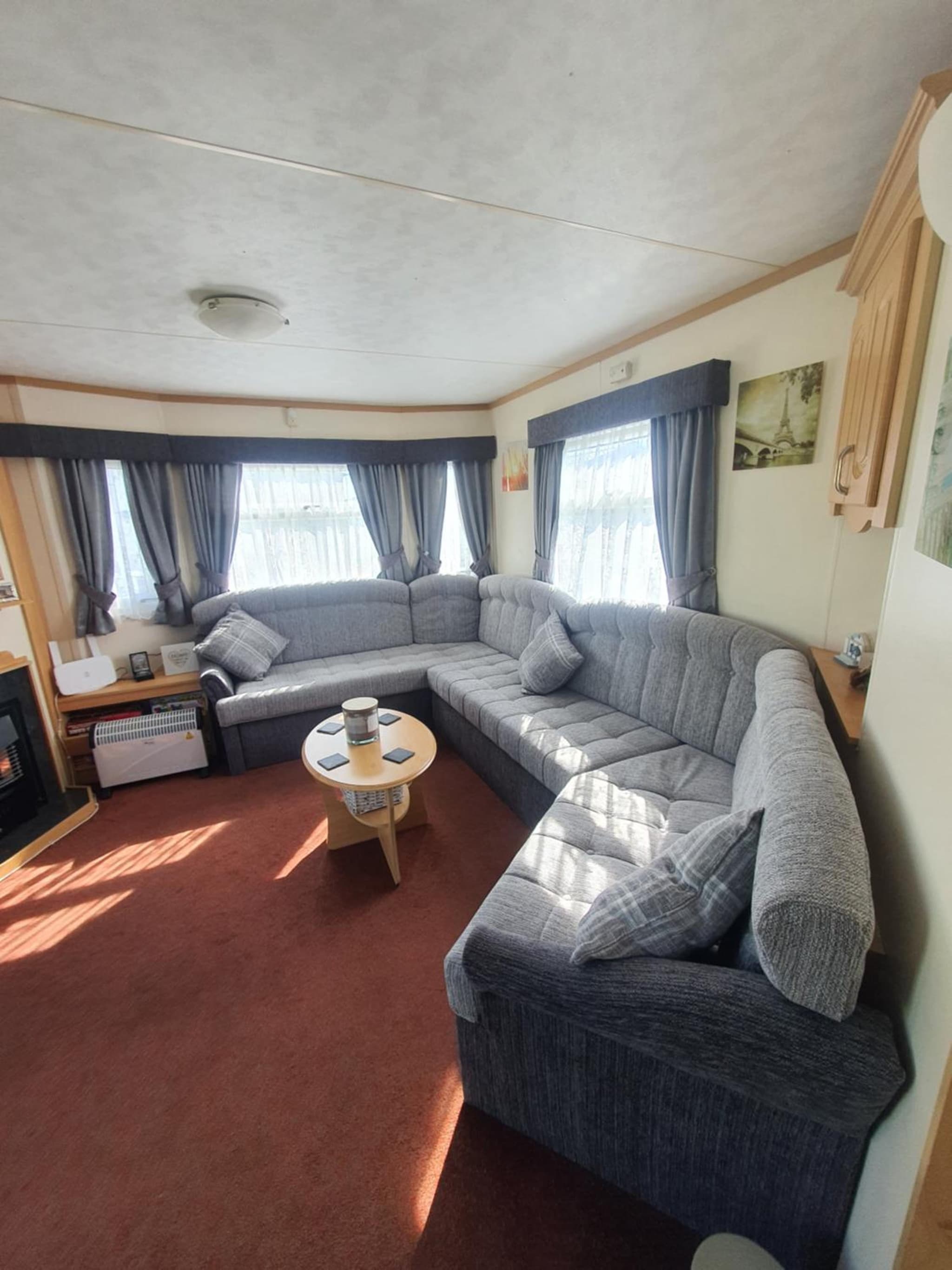 The Topaz Caravan HF12 photo 7