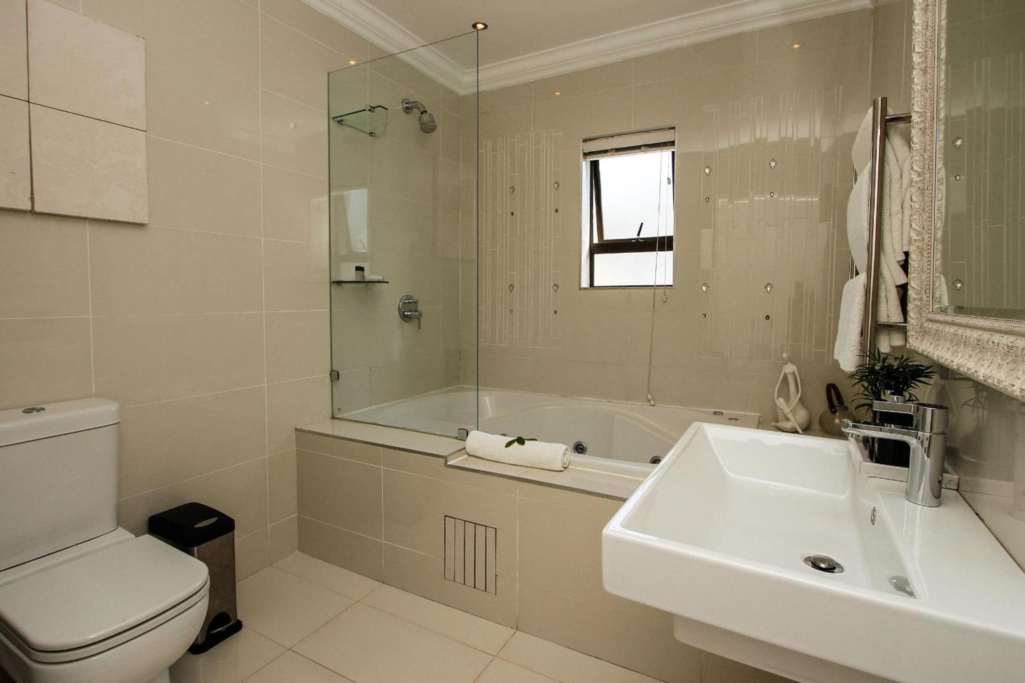 Sanchia Luxury Guest House photo 6