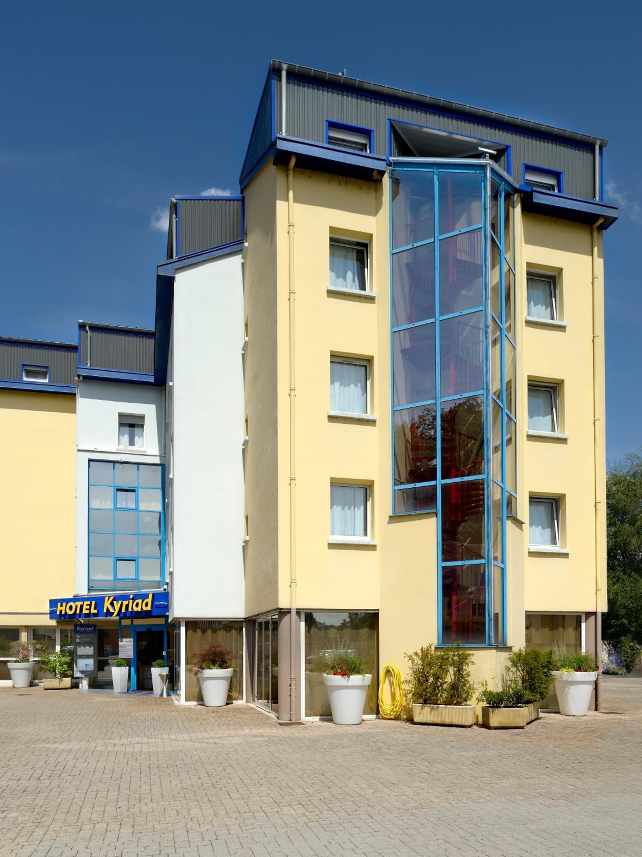 Kyriad Montbéliard Sochaux Hôtel & Spa photo 6