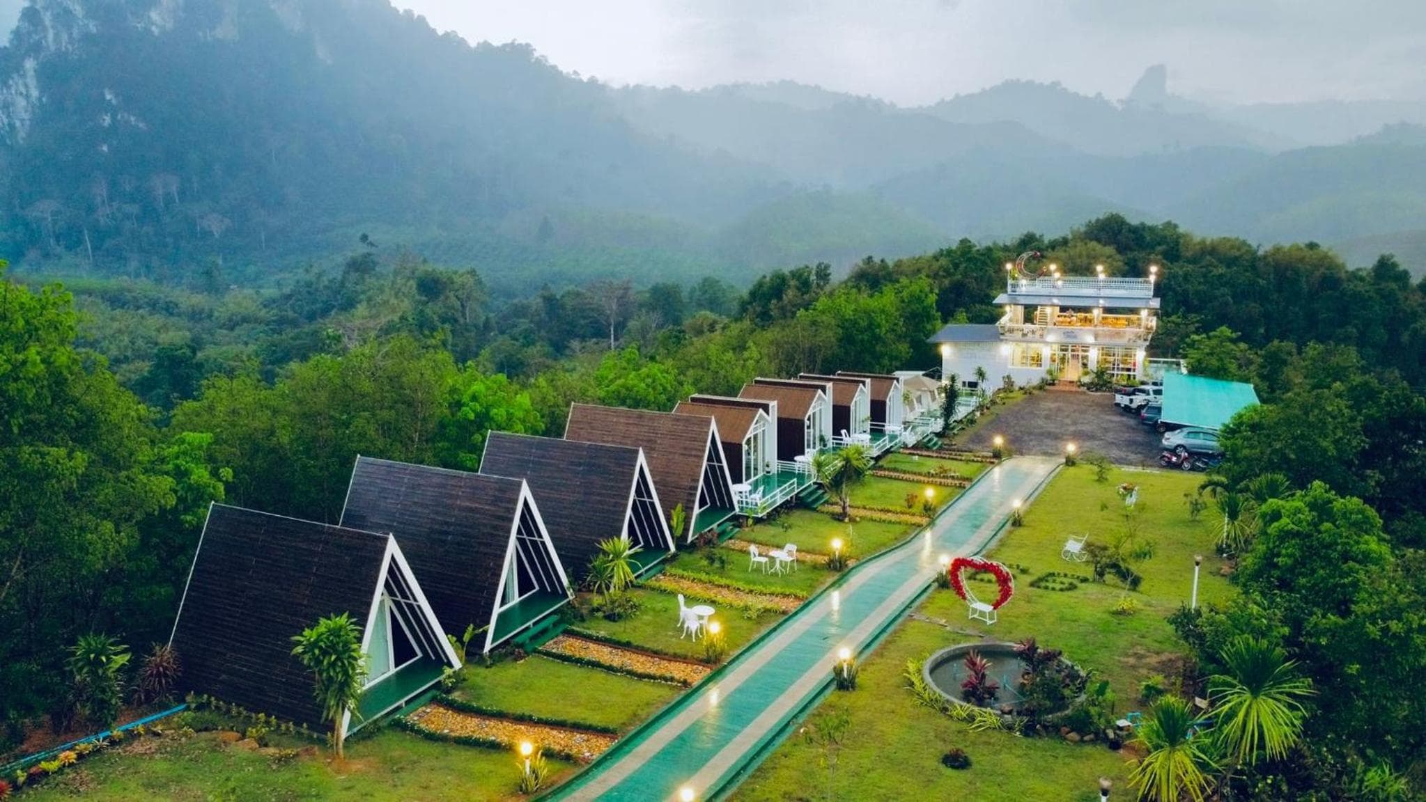 Khao Sok 99 Camp and Cafe
