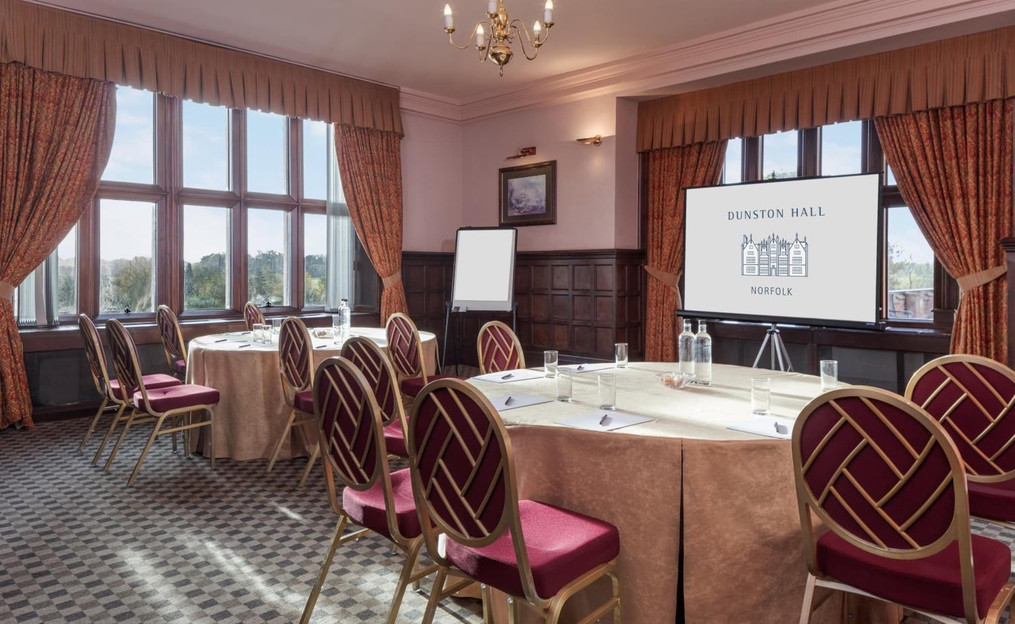 Dunston Hall Hotel, Spa & Golf Resort photo 2