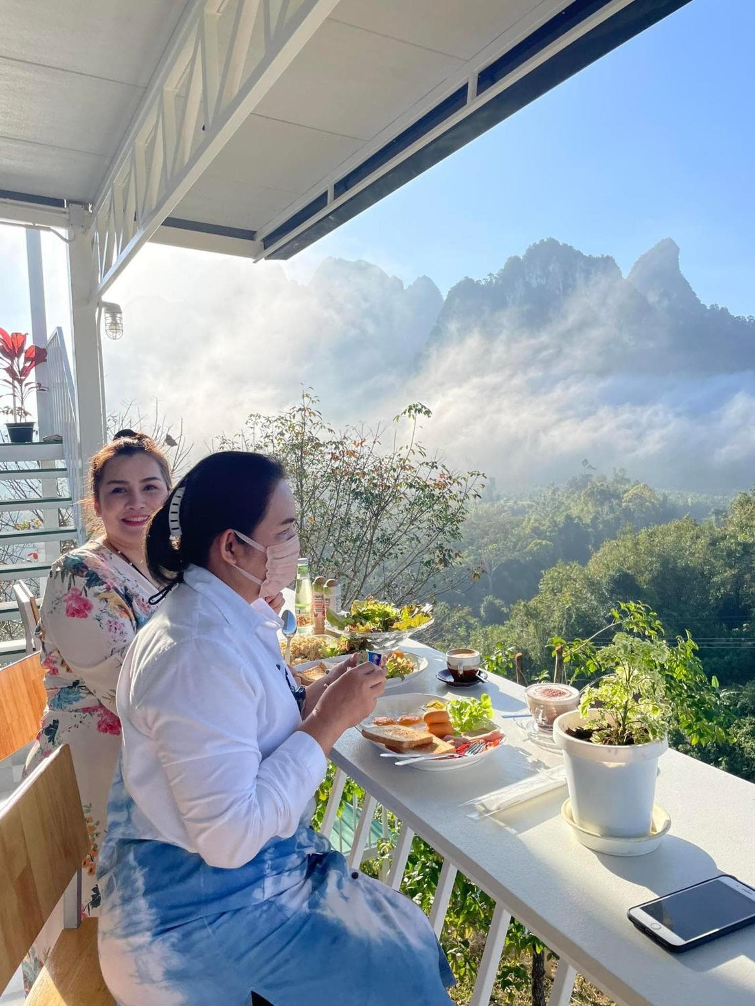 Khao Sok 99 Camp and Cafe photo 2