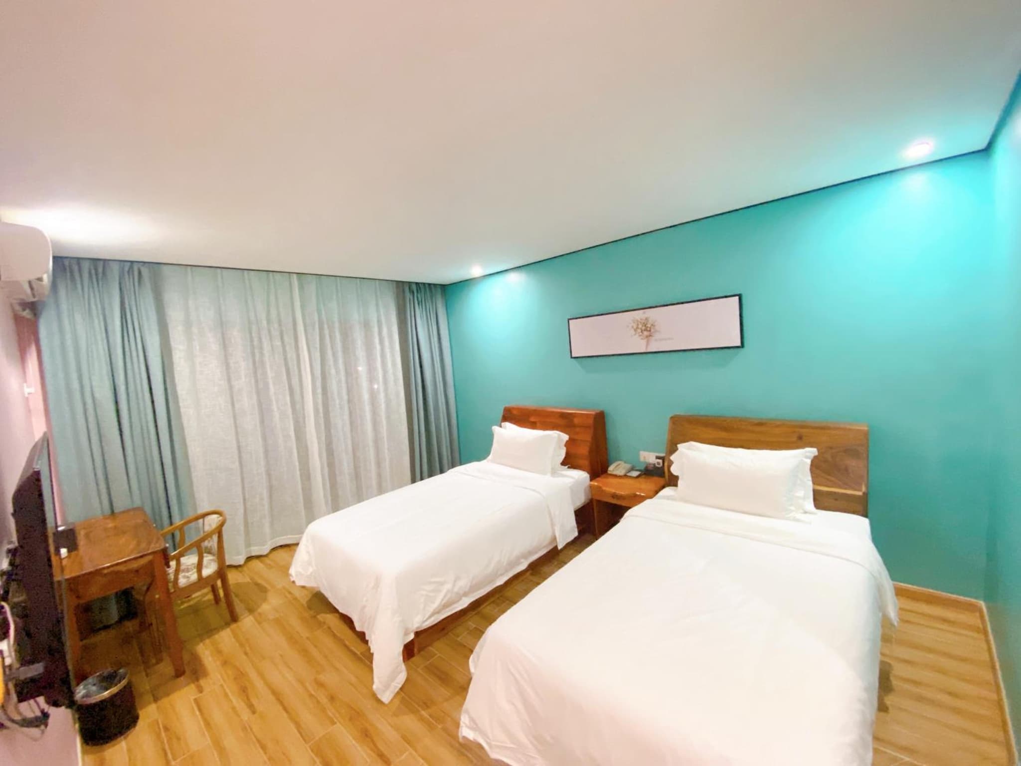 Junlan Hotel photo 5