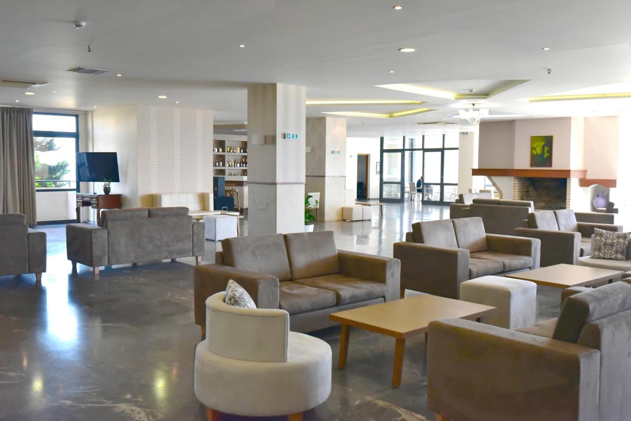 Themis Beach Hotel photo 2