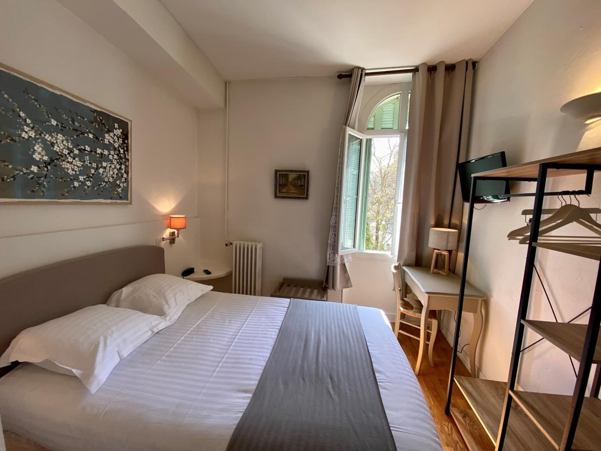 Logis Hôtel La Bellaudière photo 2