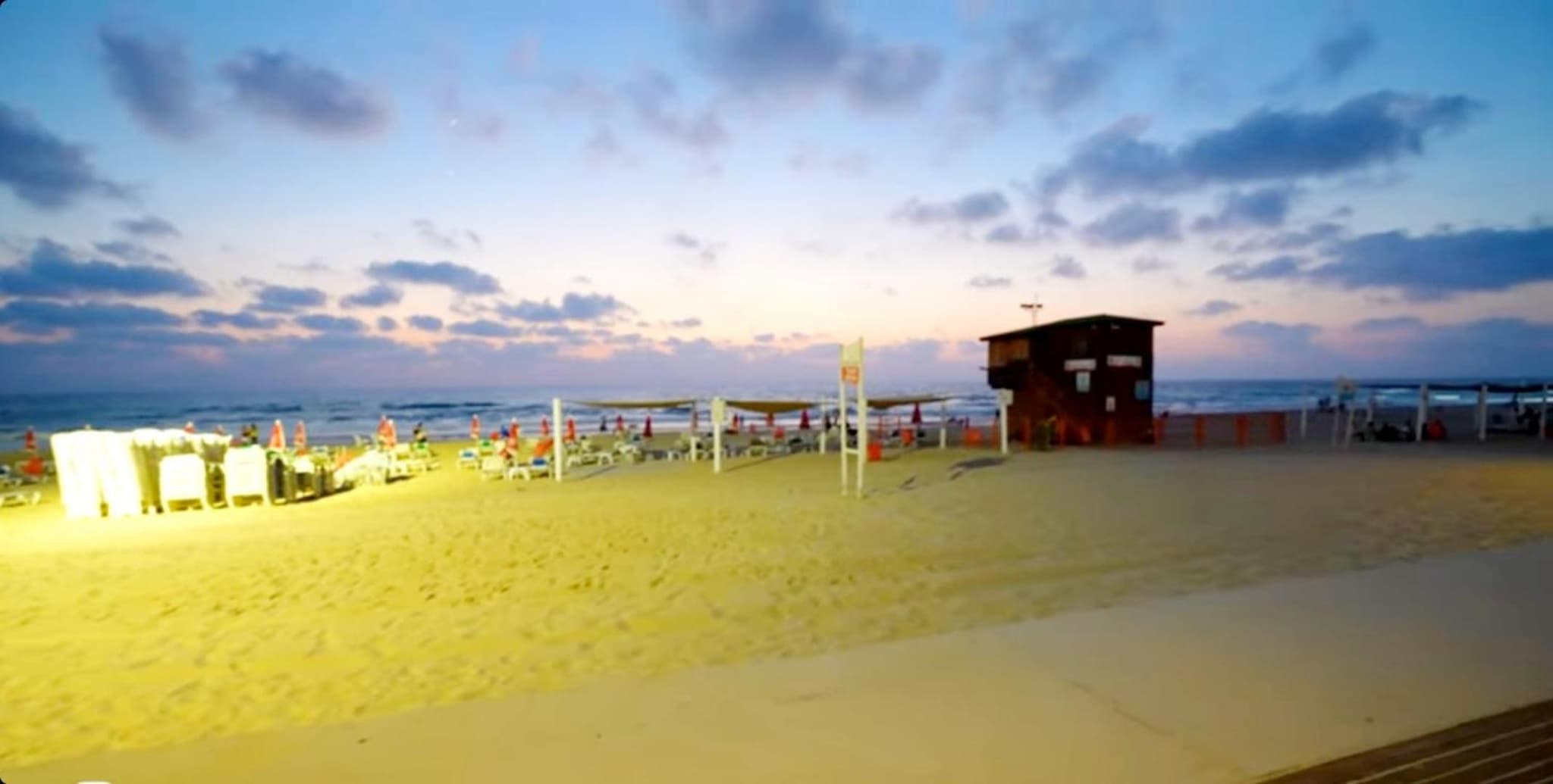 Beachfront Apartment Bat Yam 613 photo 8