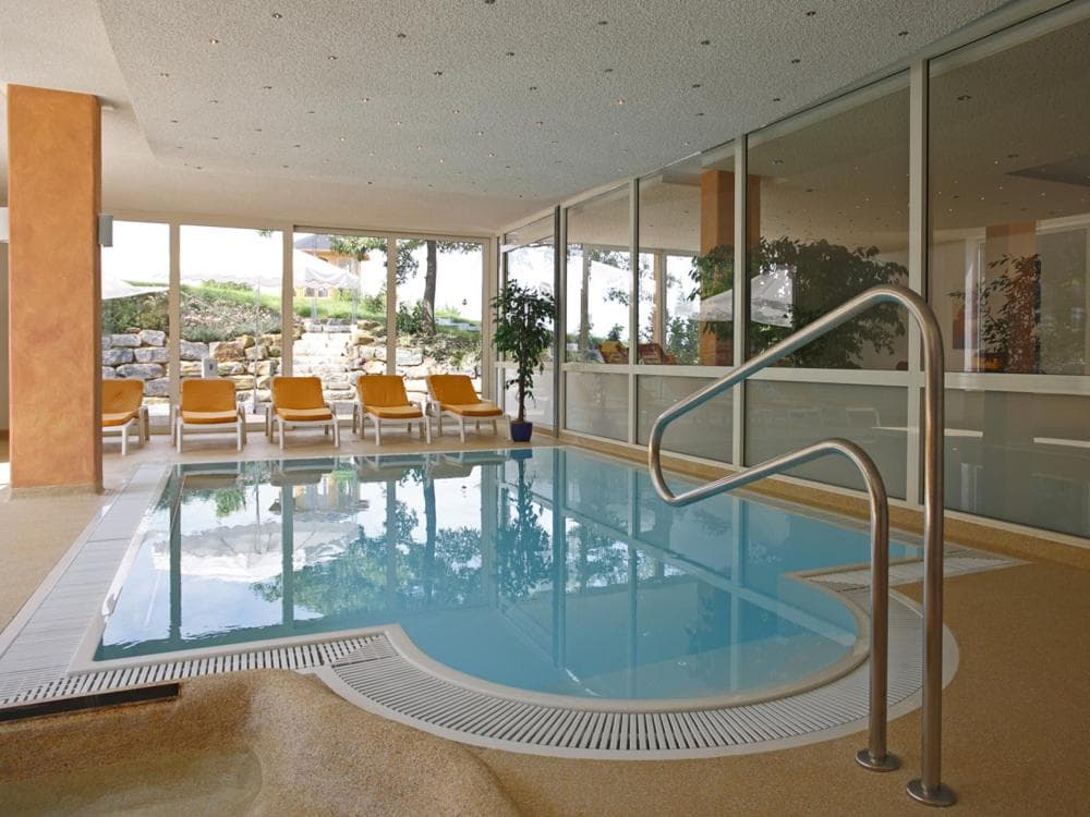 Badhotel Restaurant Stauferland photo 5
