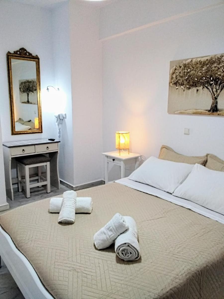 Idomeneas Apartments photo 6