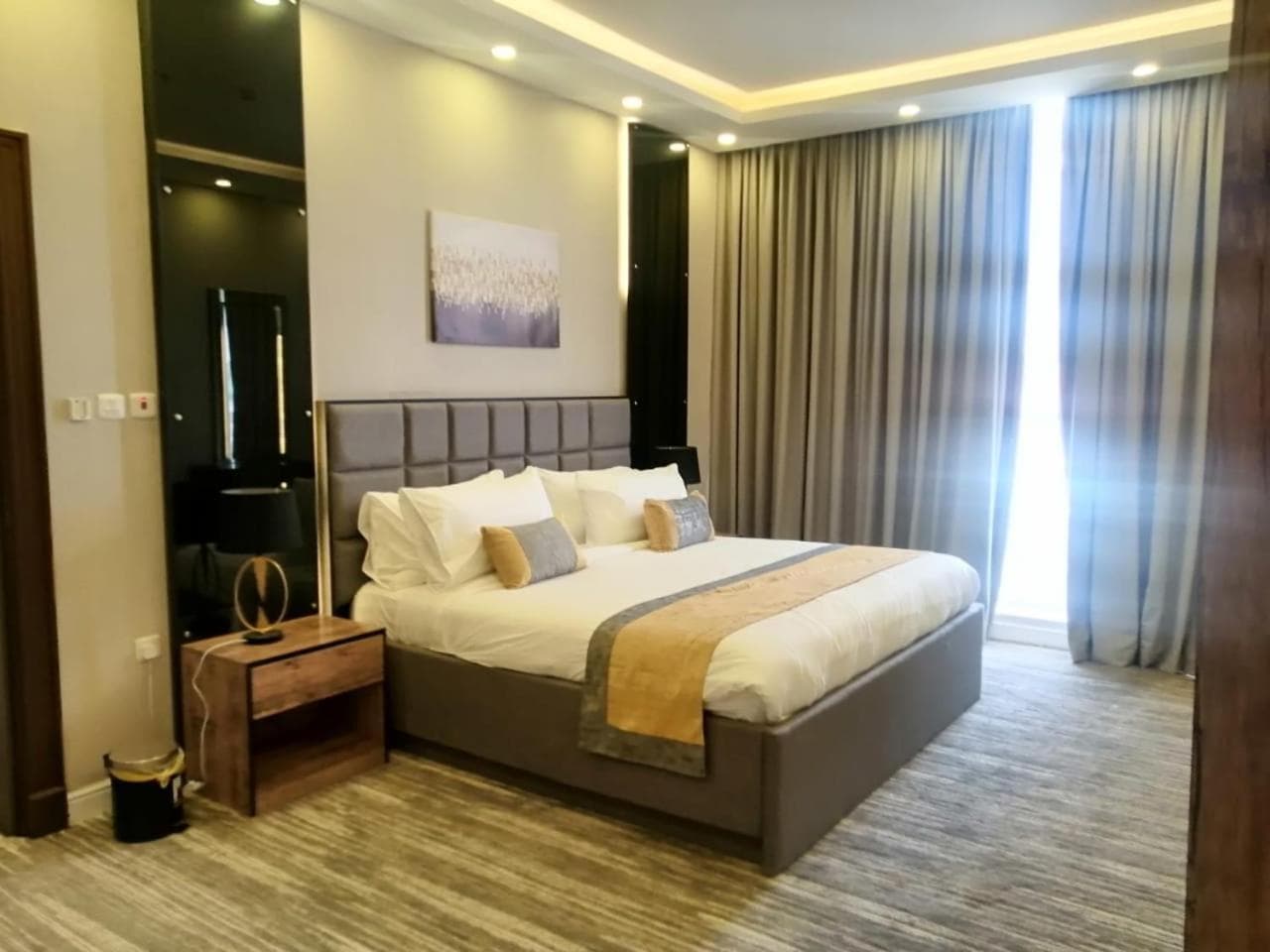 Clowzer Serviced Apartments photo 2