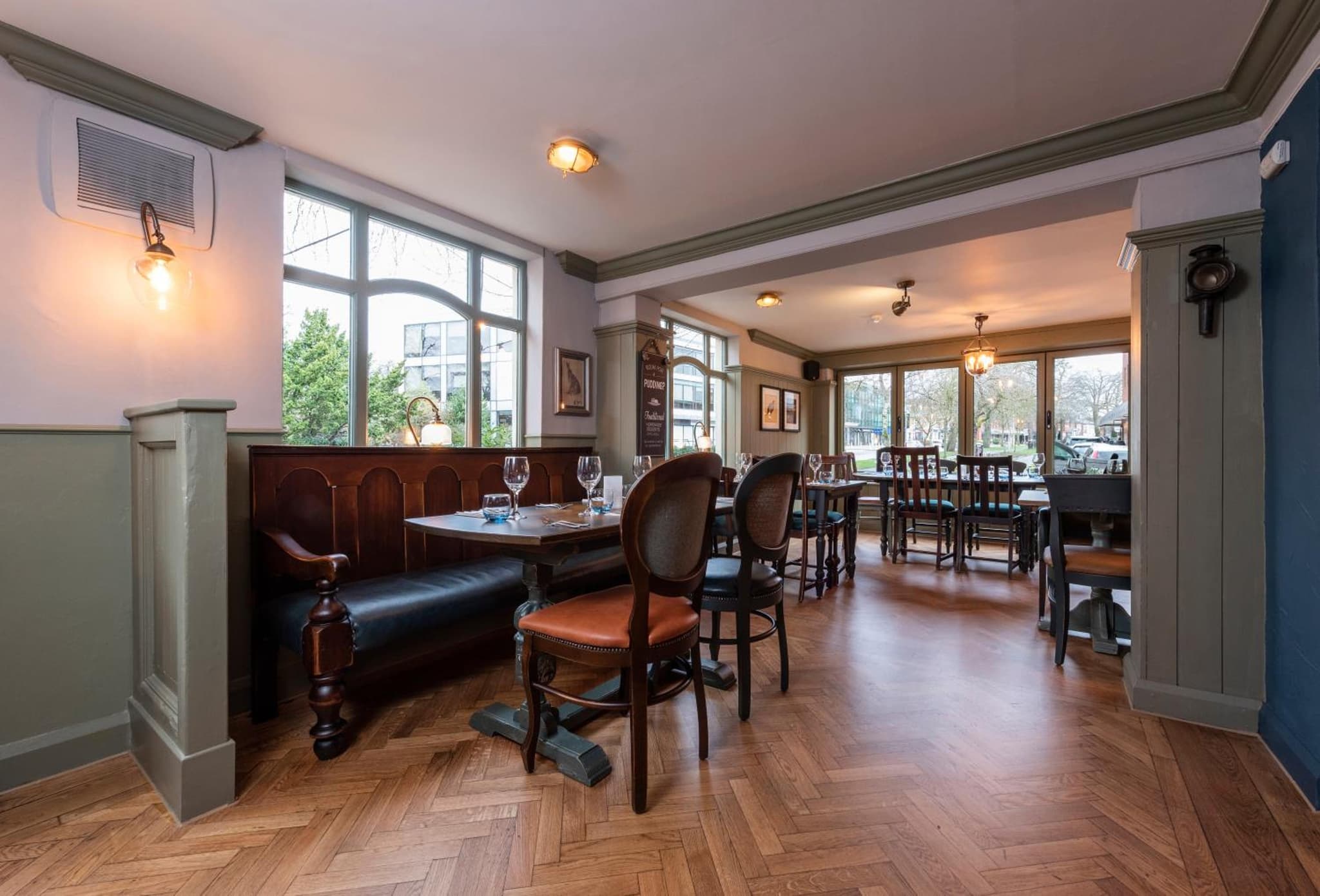 Wilmslow Lodge photo 9