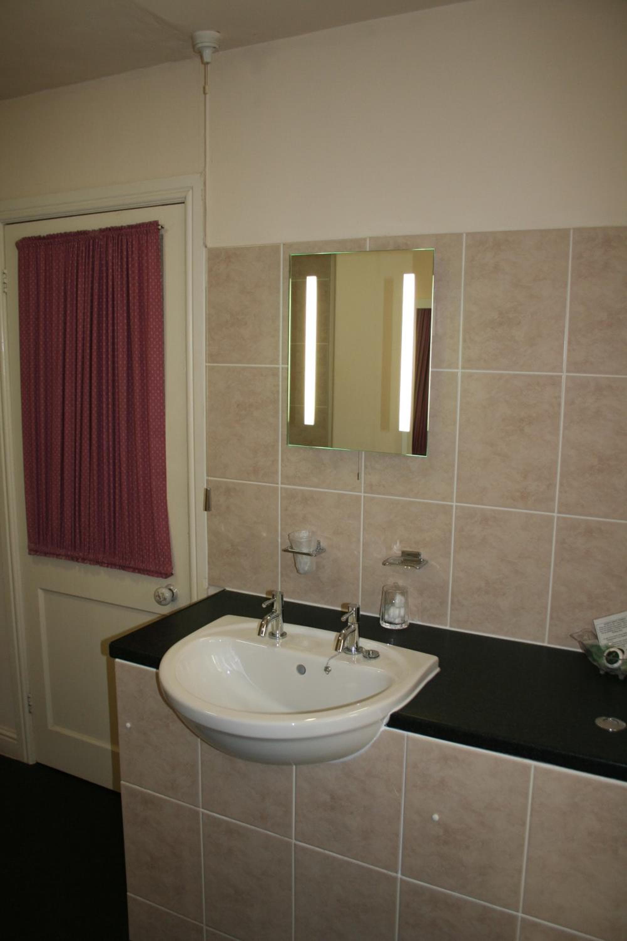 George & Dragon Hotel photo 2