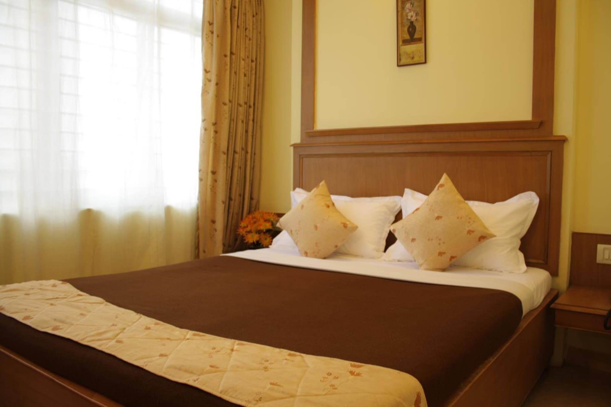 Hotel Roopa photo 3