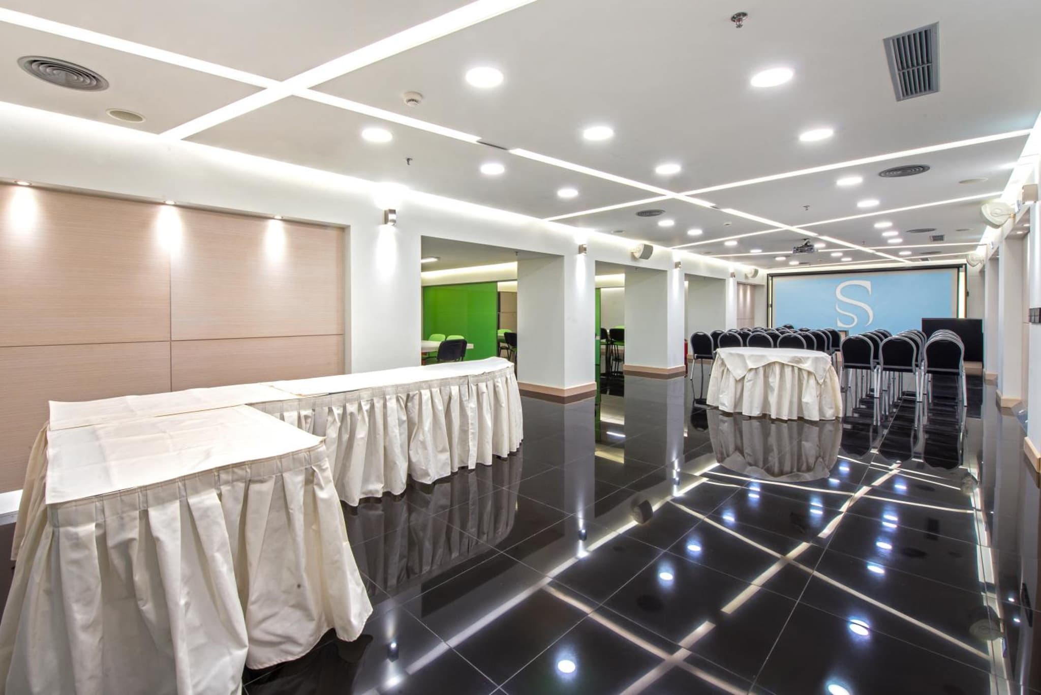Semiramis City Hotel photo 6