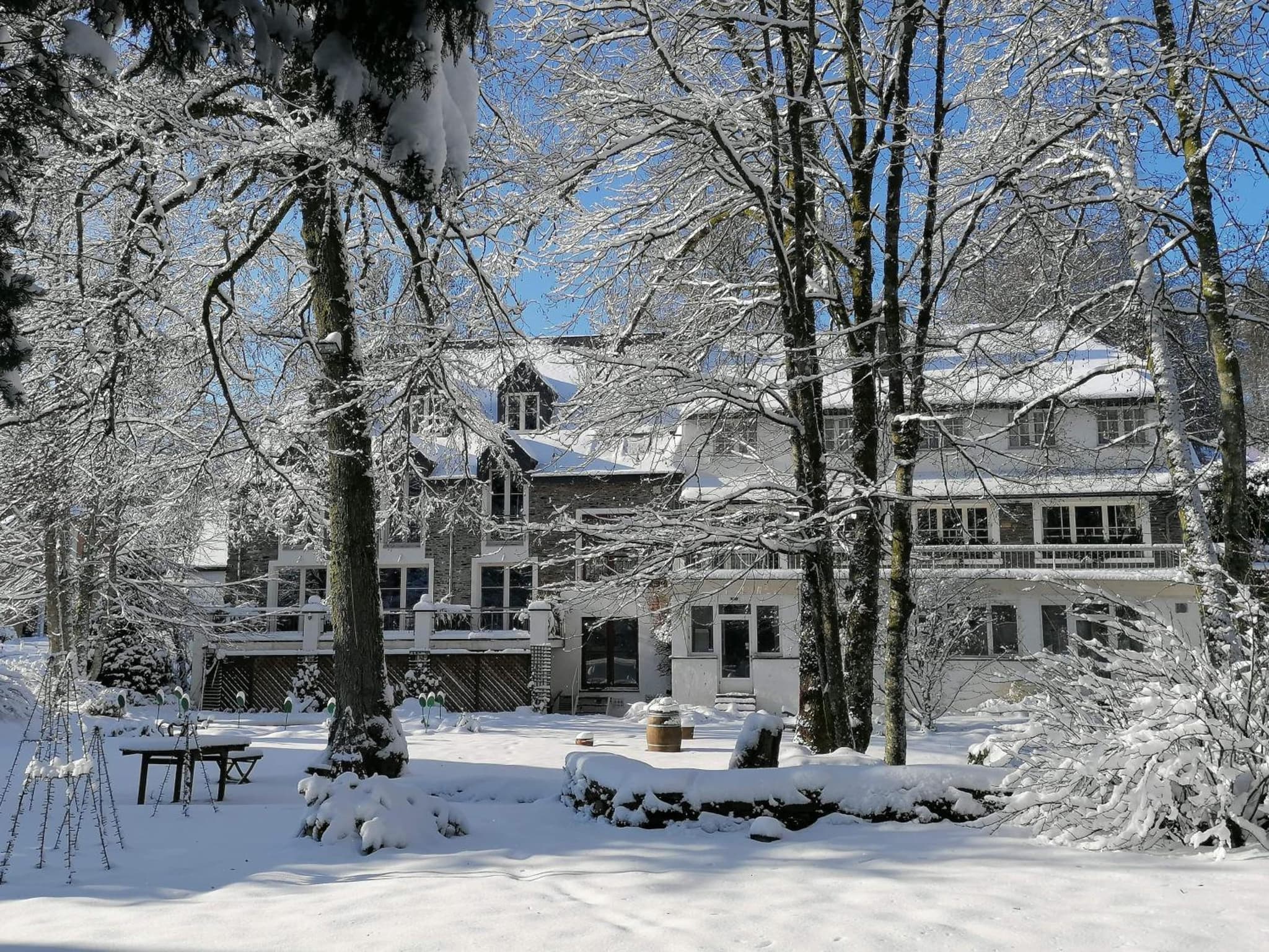 Hôtel Les Ardillières du Pont d'Oye photo 4