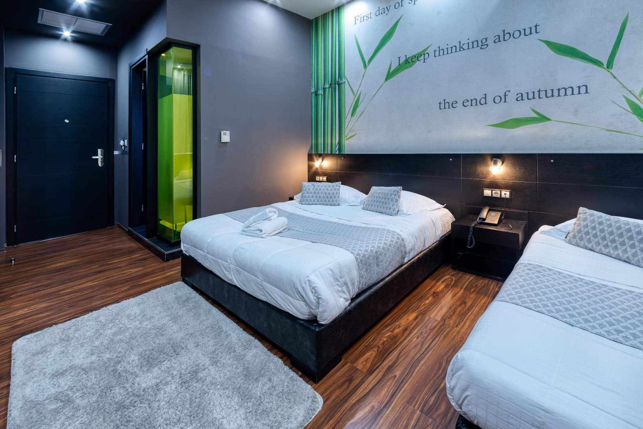 Gallery Art Hotel photo 2