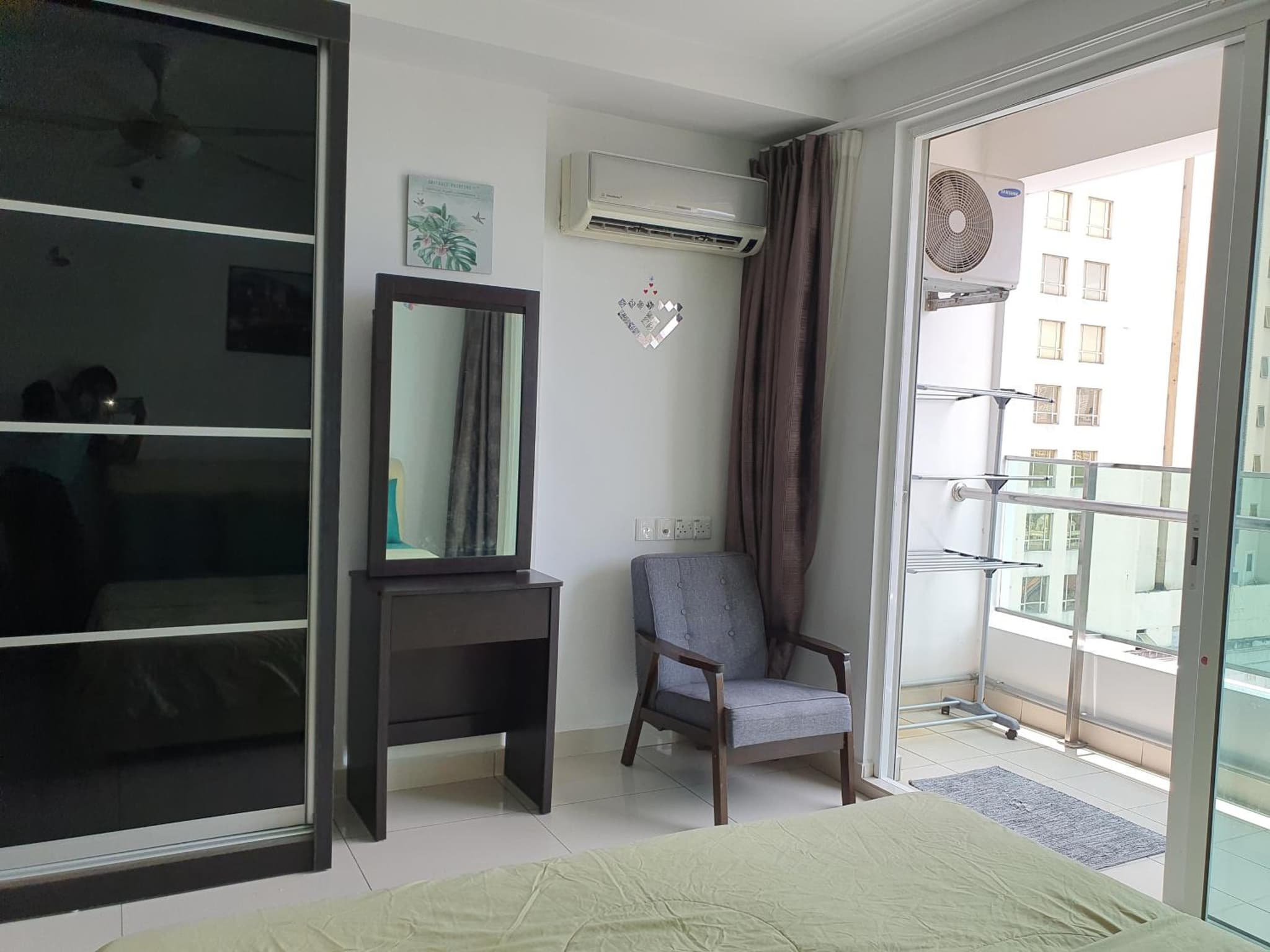 Mansion One by Hejmo Suites photo 8