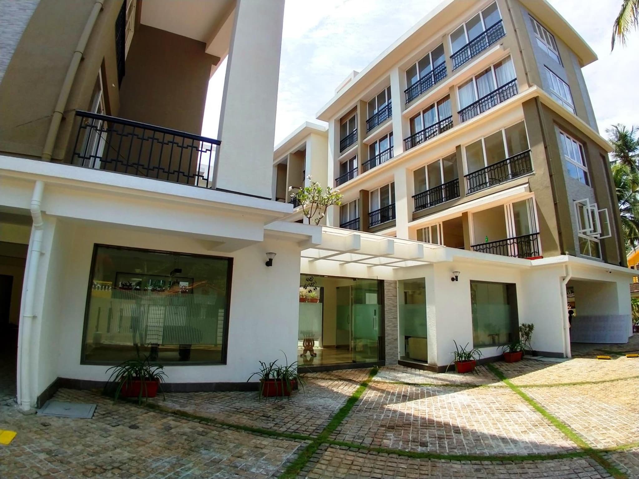 Bellagio Rezidencia 1 BHK Service Apartments