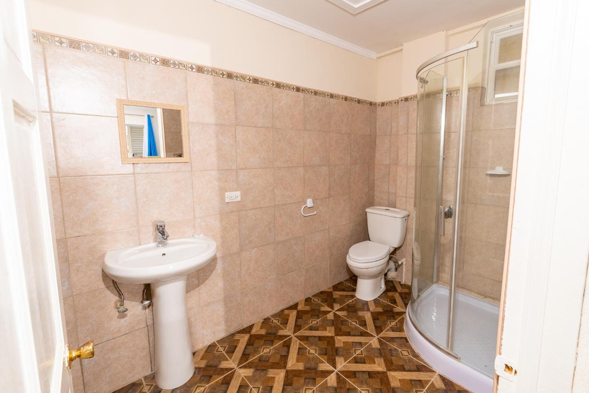 Mariner Suites photo 7