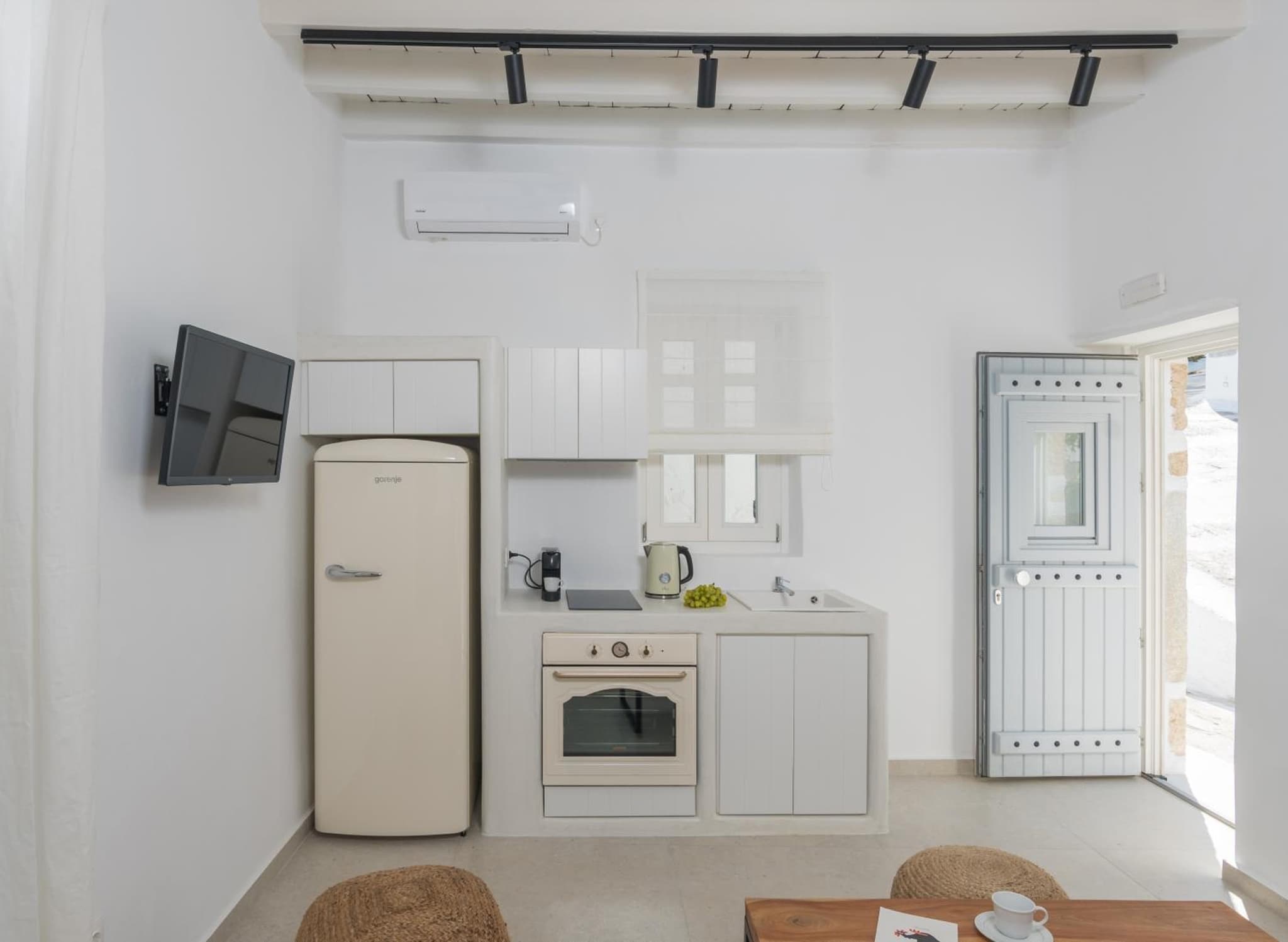 Karai, The House Project photo 5