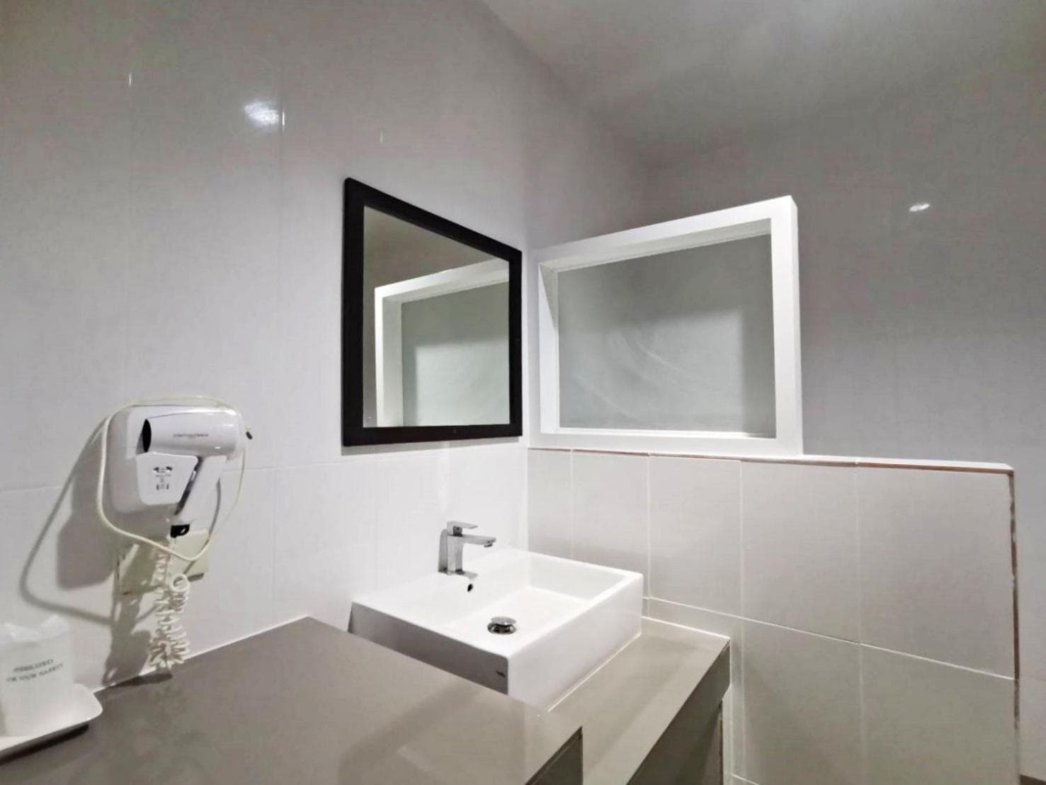 Nana Beach Hotel & Resort photo 2