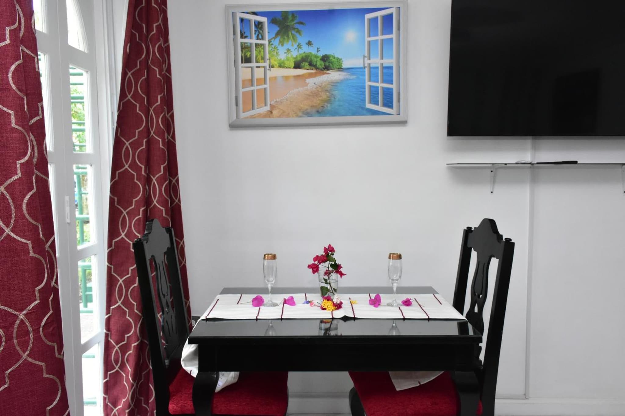 Czar's Sanctuary- Apt B4 at Sandcastle photo 2