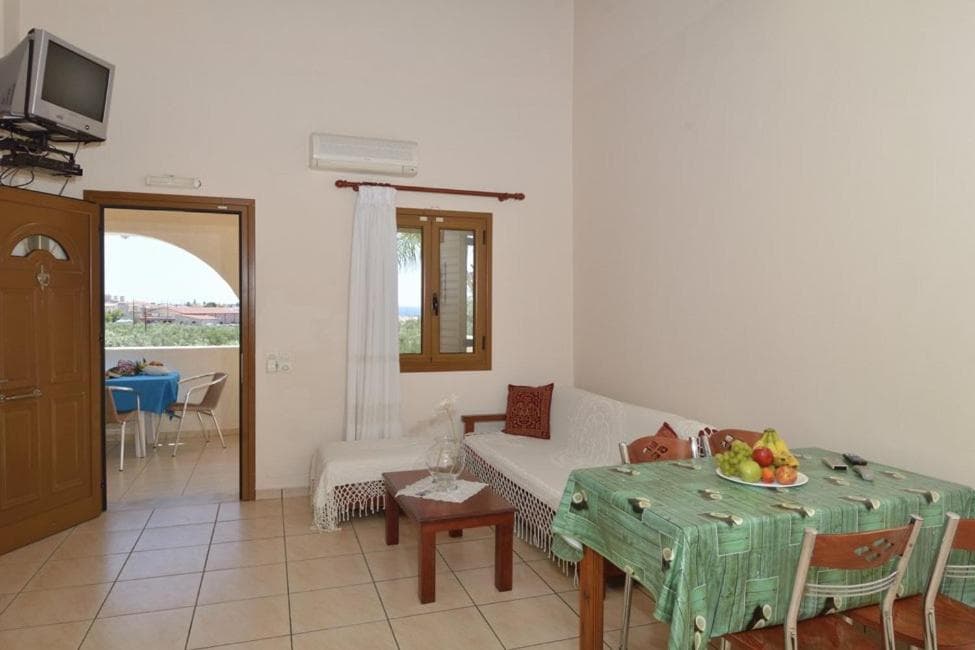 Markos apartments 1 photo 6