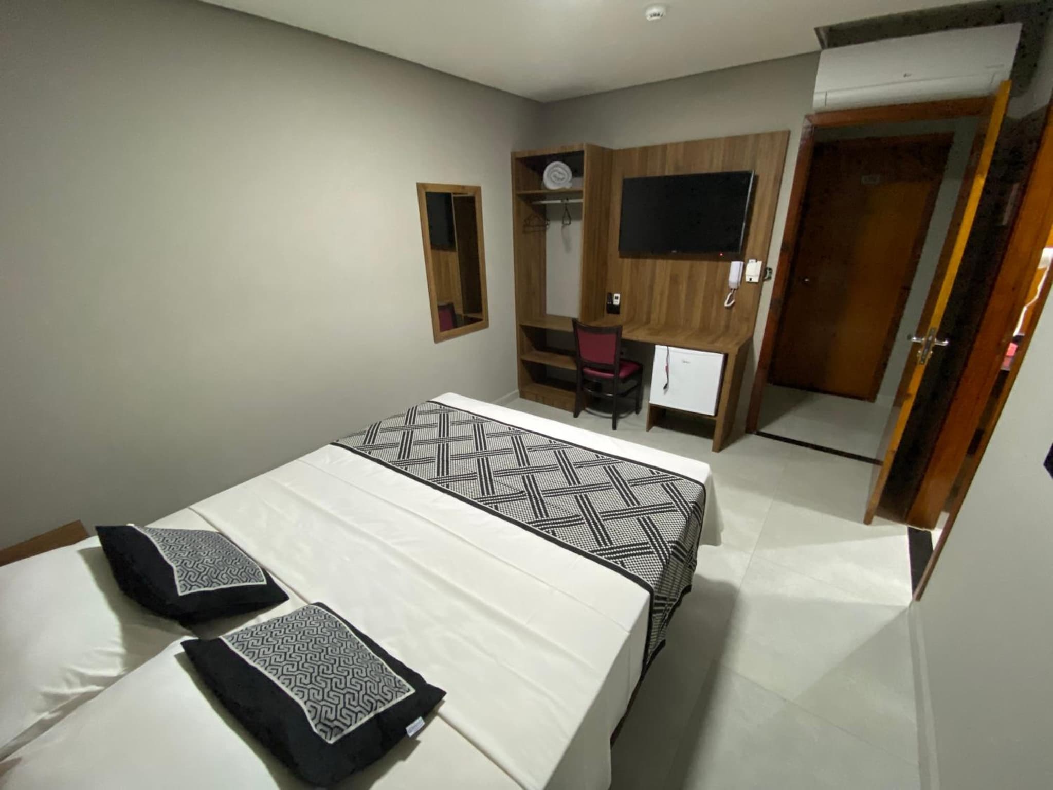 VIPPER Hotel photo 7