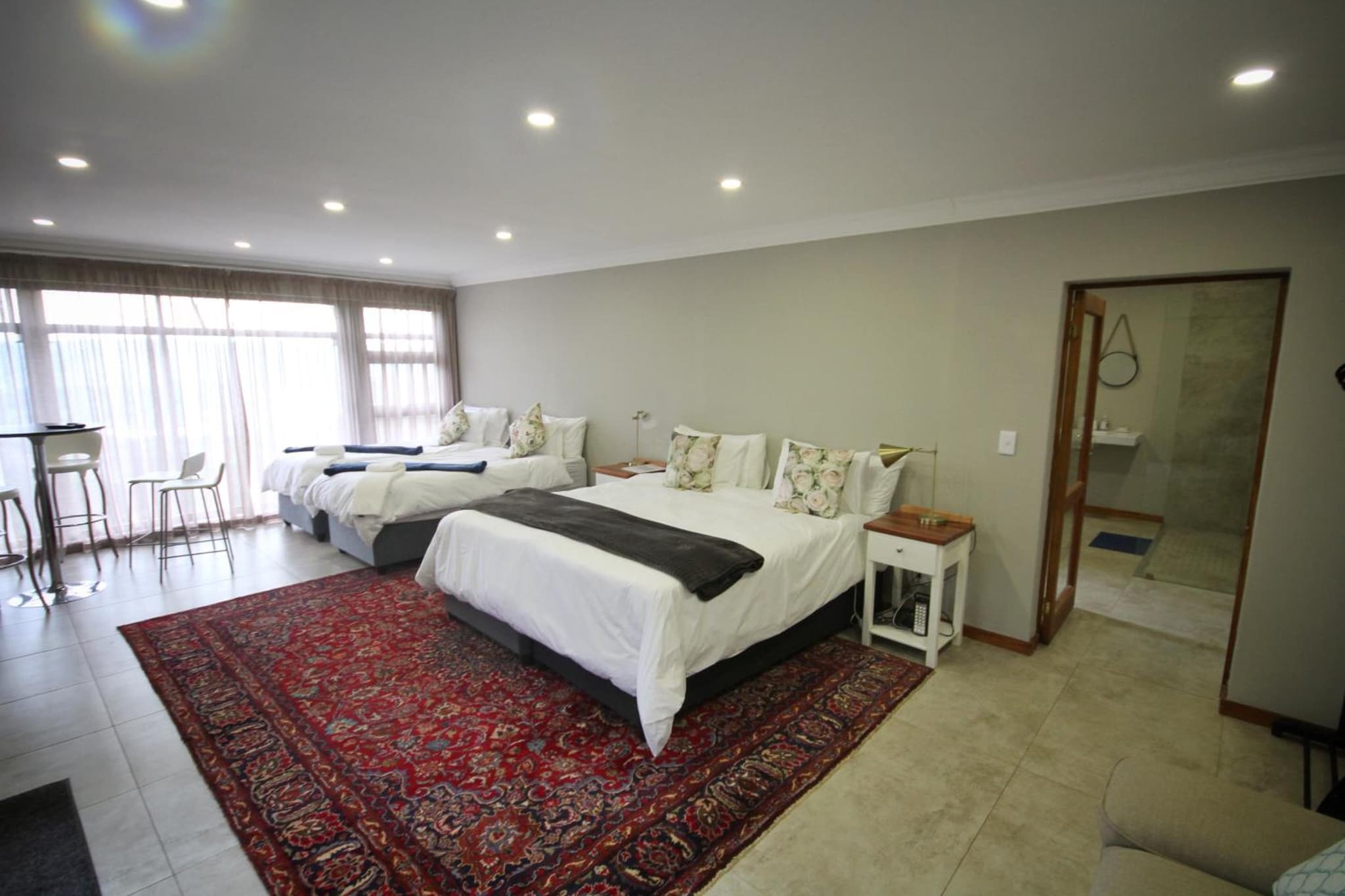 Crestwood Bed & Breakfast photo 2