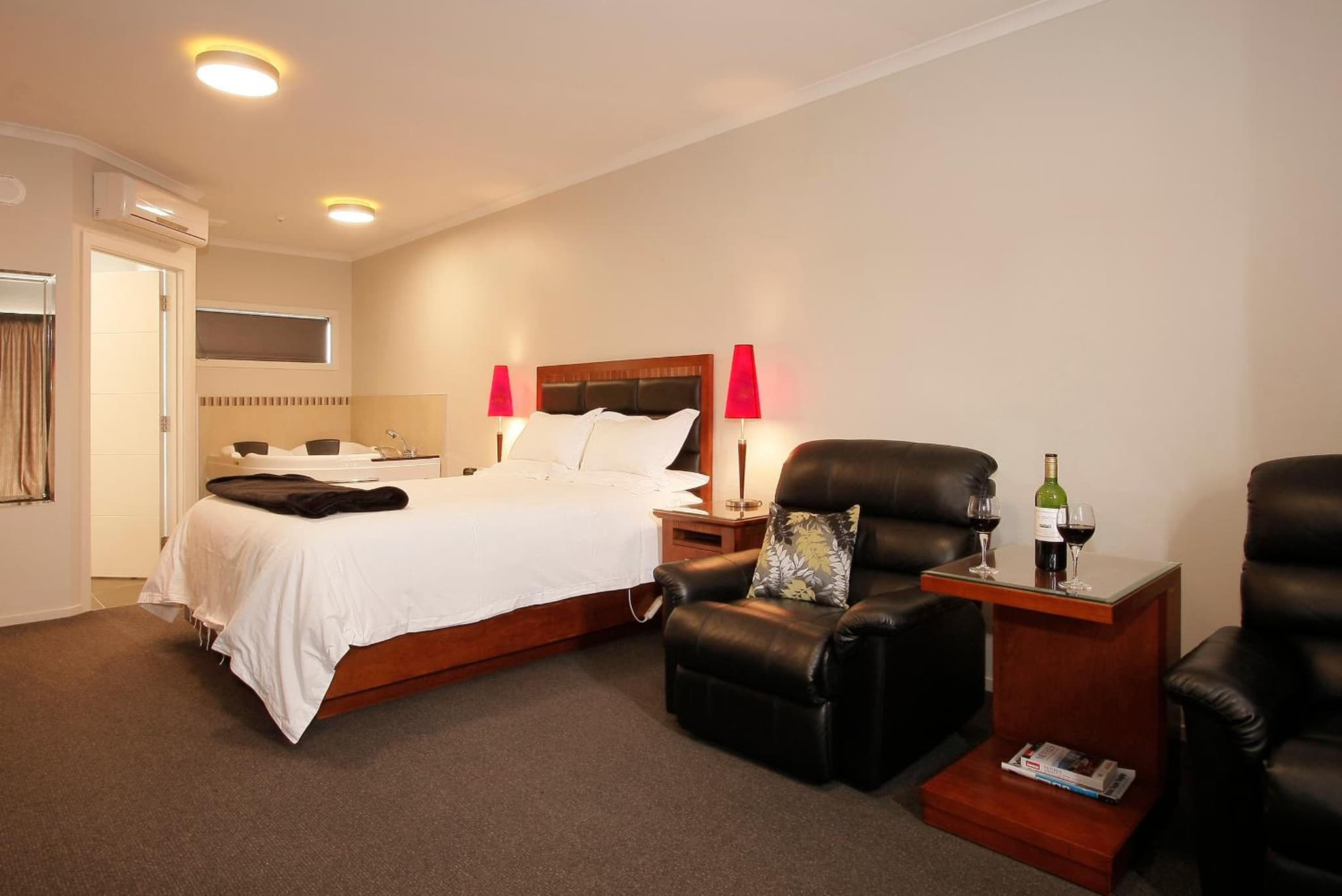 City Corporate Motor Inn photo 2