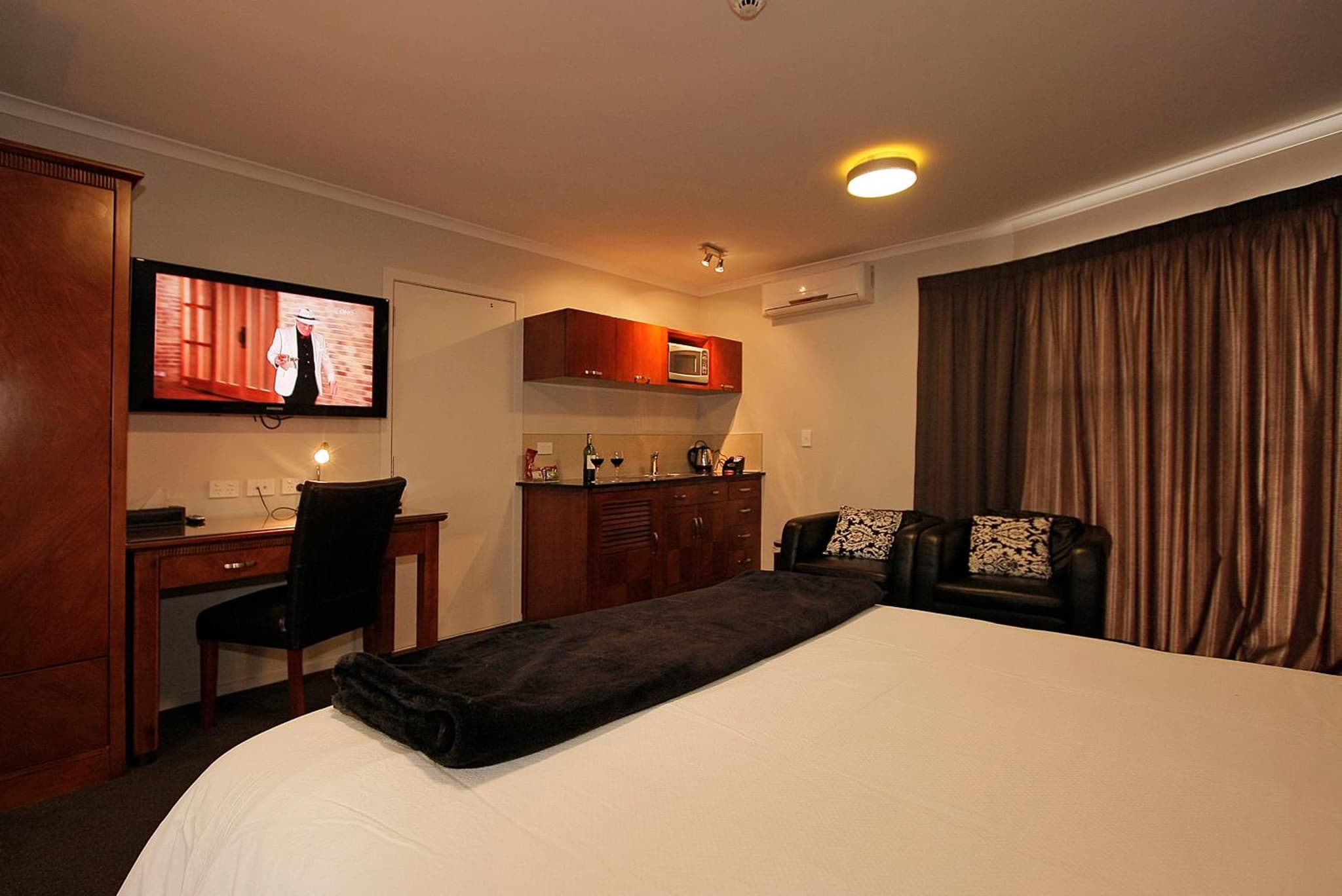 City Corporate Motor Inn photo 8