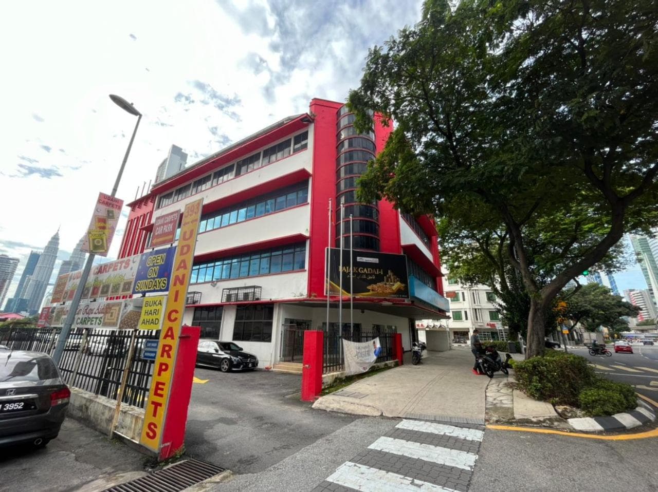 Akar Hotel Jalan TAR photo 3