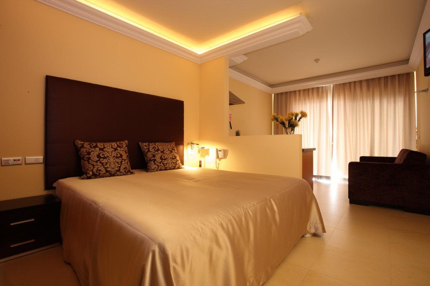 Hotel Apartamentos Baia Brava photo 4
