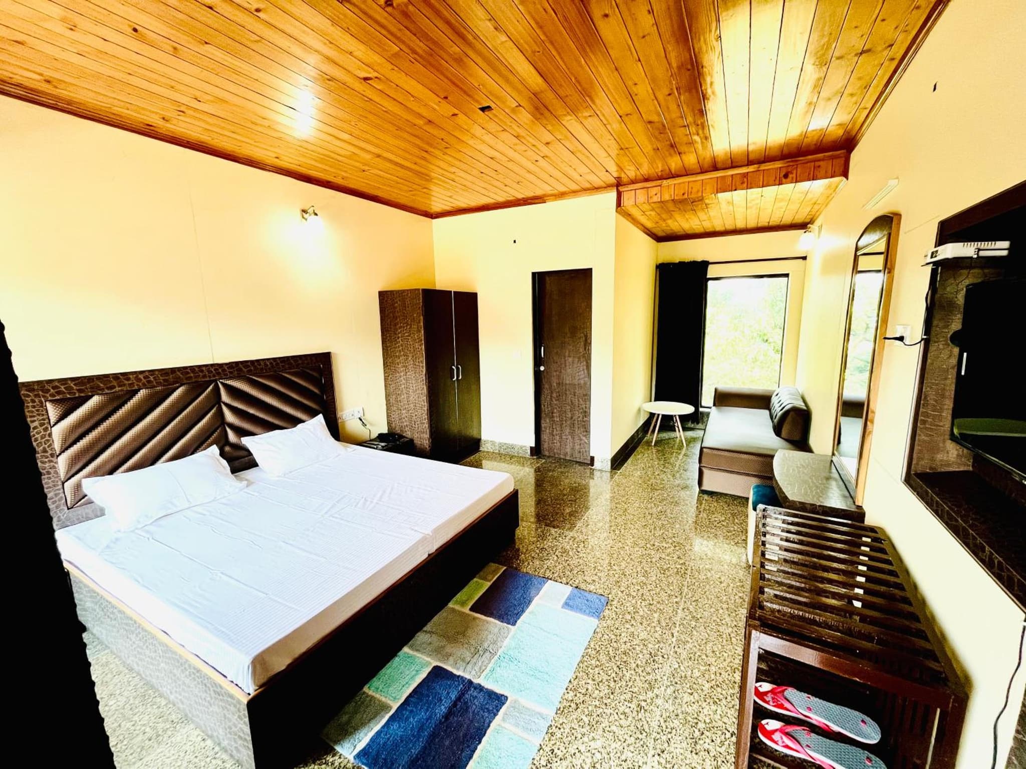 NEELGAGAN RESORT photo 7