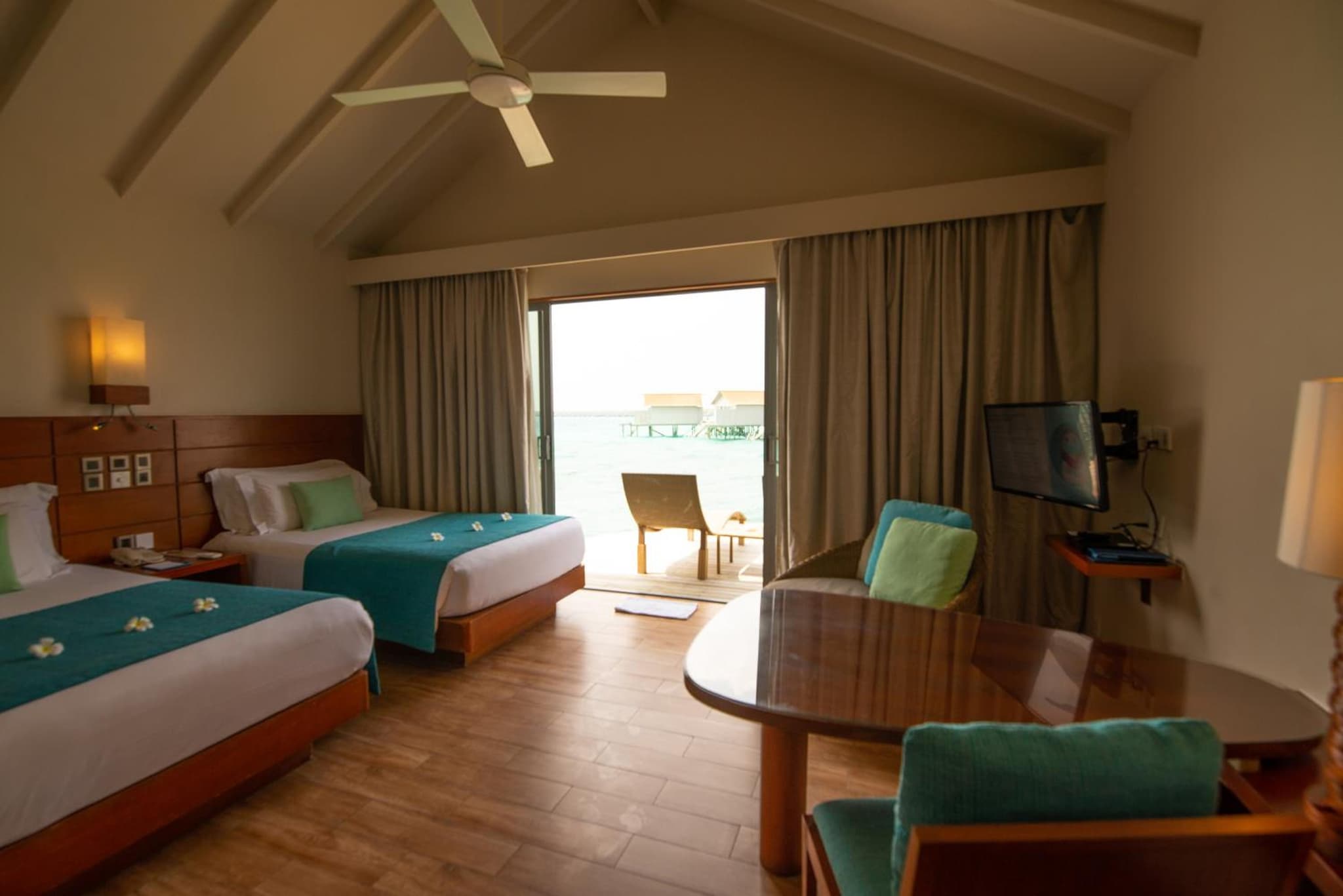 Centara Ras Fushi Resort & Spa Maldives - Stay 4 nights or more and enjoy 40 percent off Speedboat transfers, valid for stays from 6 Apr to 30 Sep 2026 photo 6