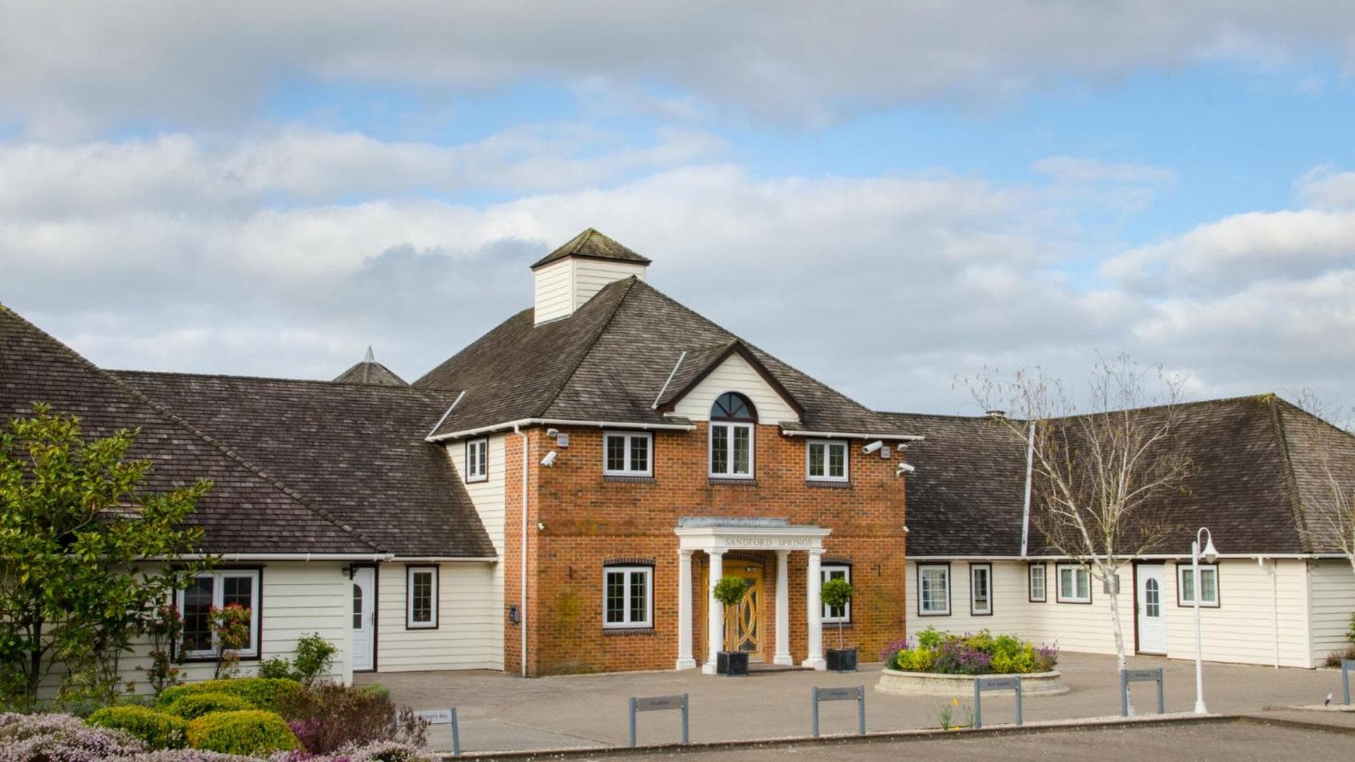 Sandford Springs Hotel and Golf Club photo 6