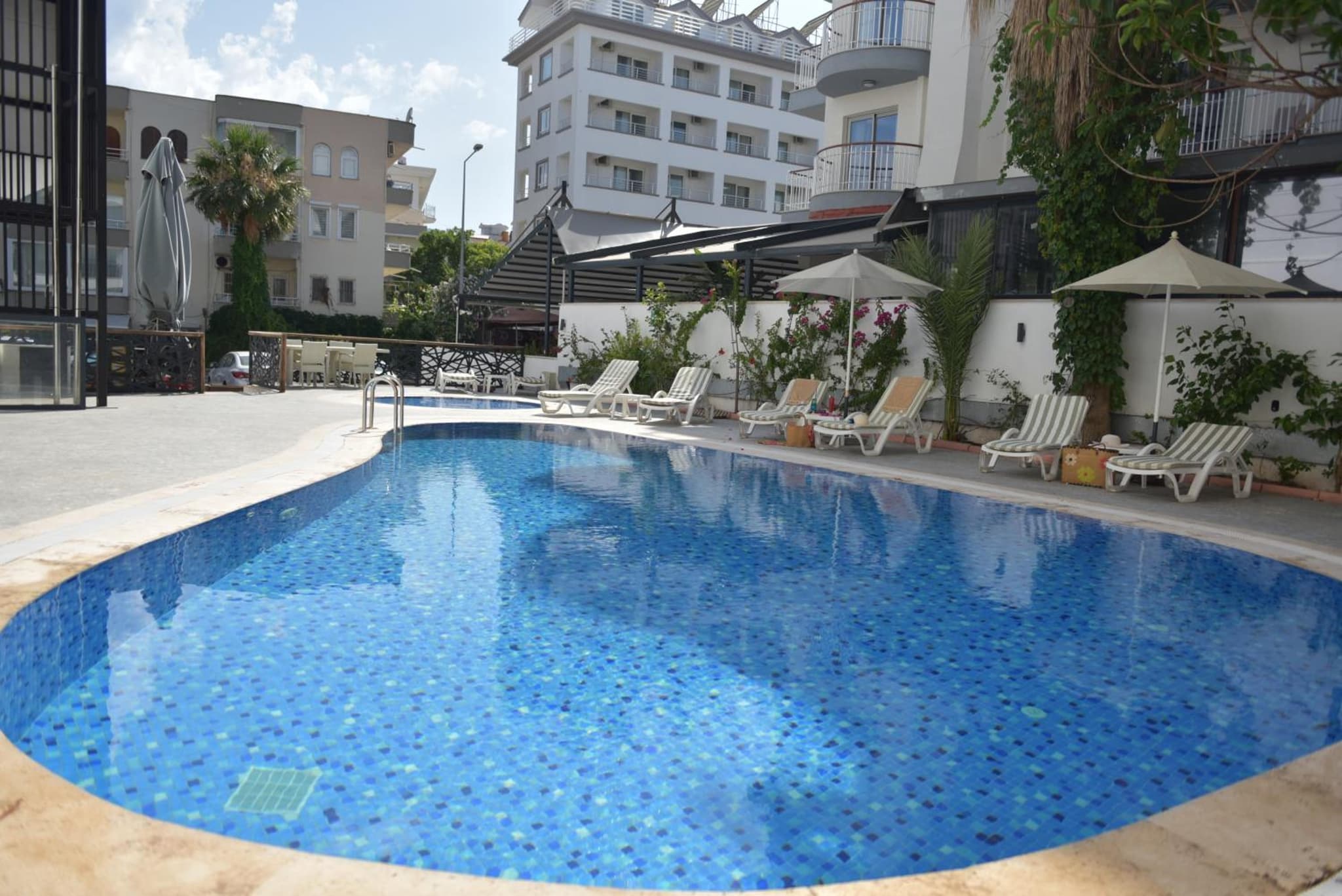 Aurasia Beach Hotel photo 3