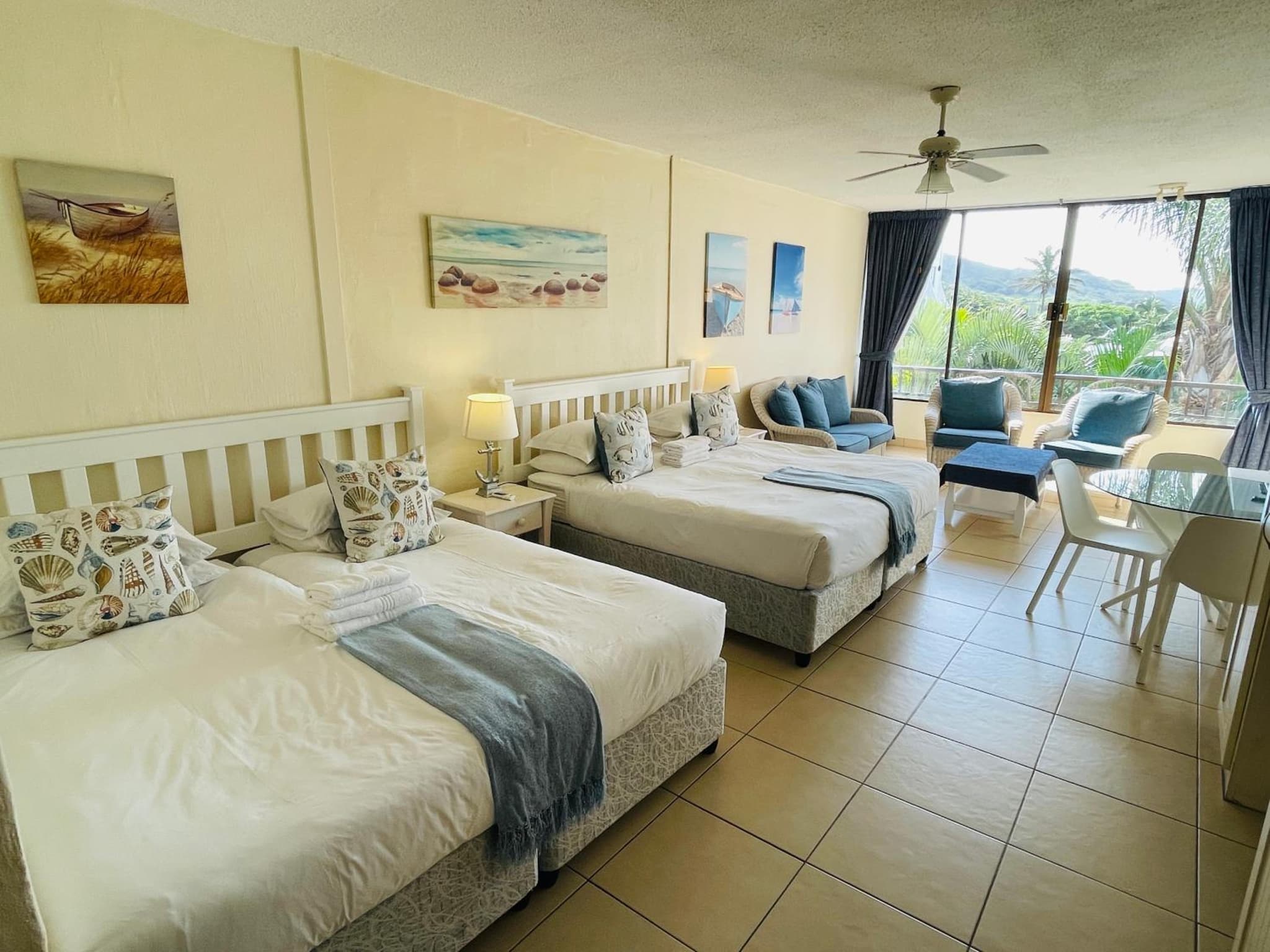 Breakers Resort Apartments photo 8