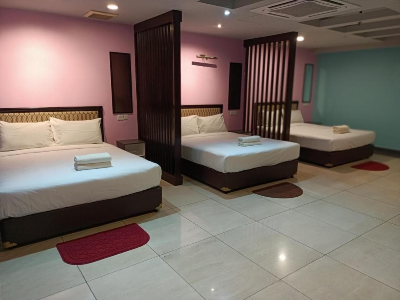 Hotel Sri Sutra PJ 222 photo 6