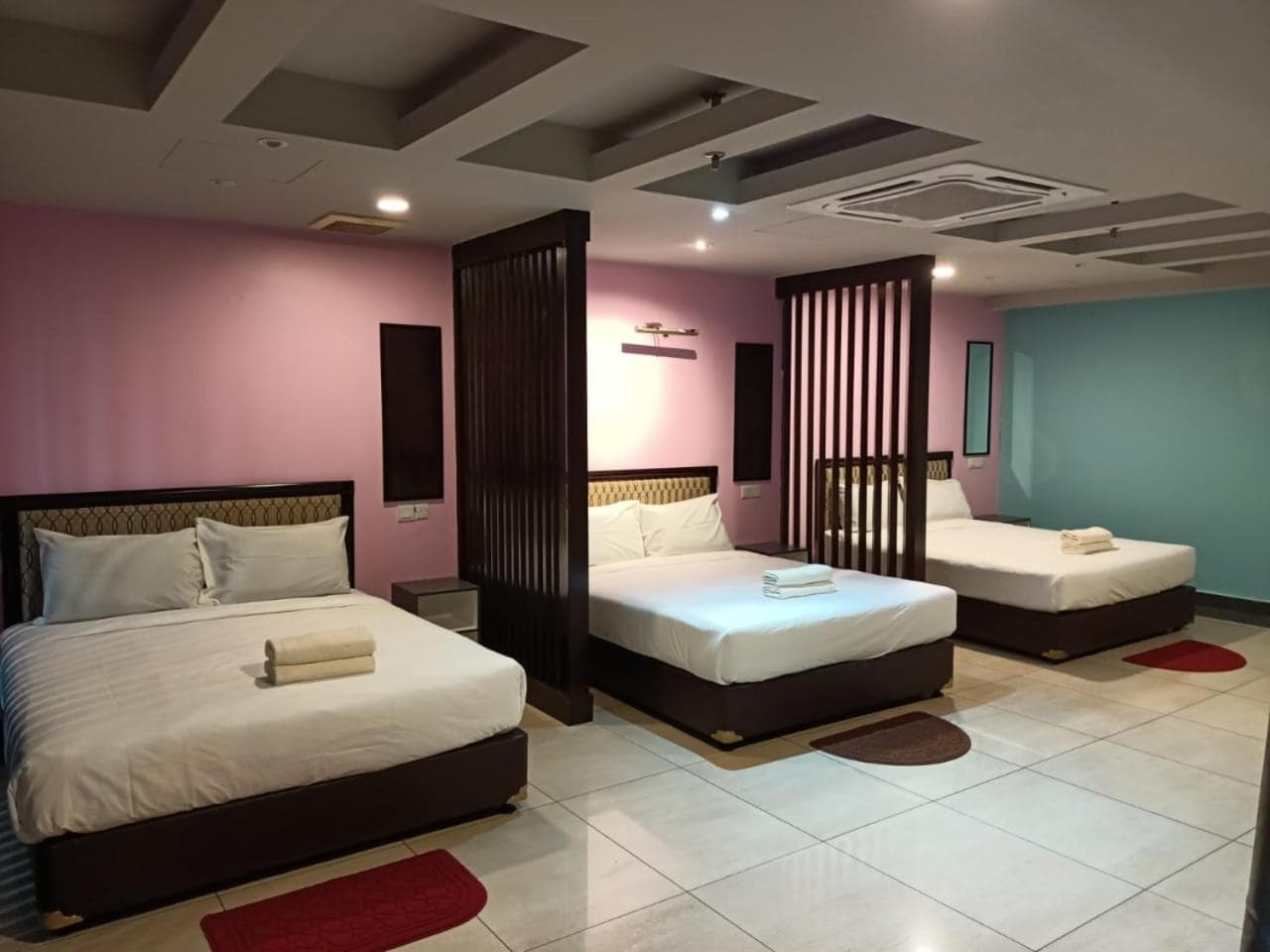 Hotel Sri Sutra PJ 222 photo 4