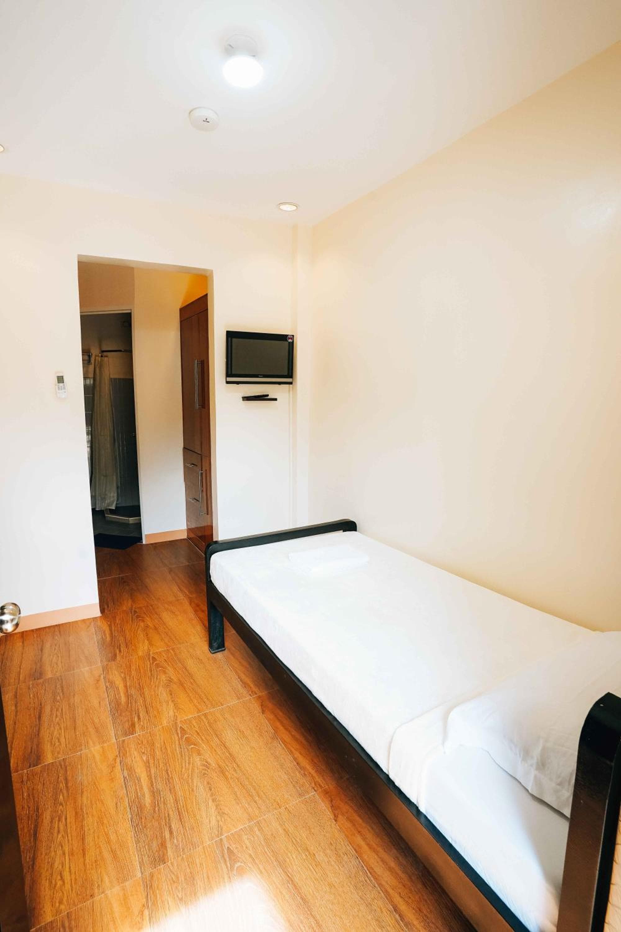 RunwayView Traveller's Inn photo 3