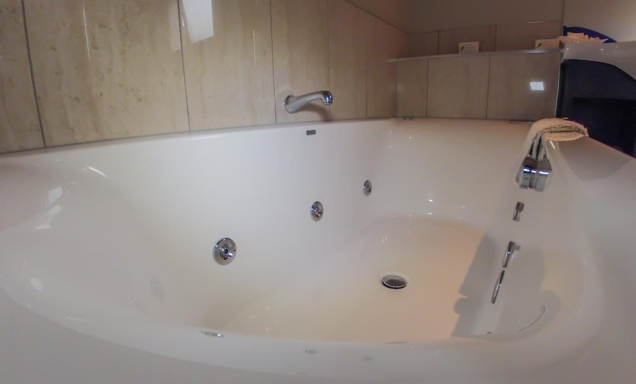 Albert Court Motor Lodge photo 9