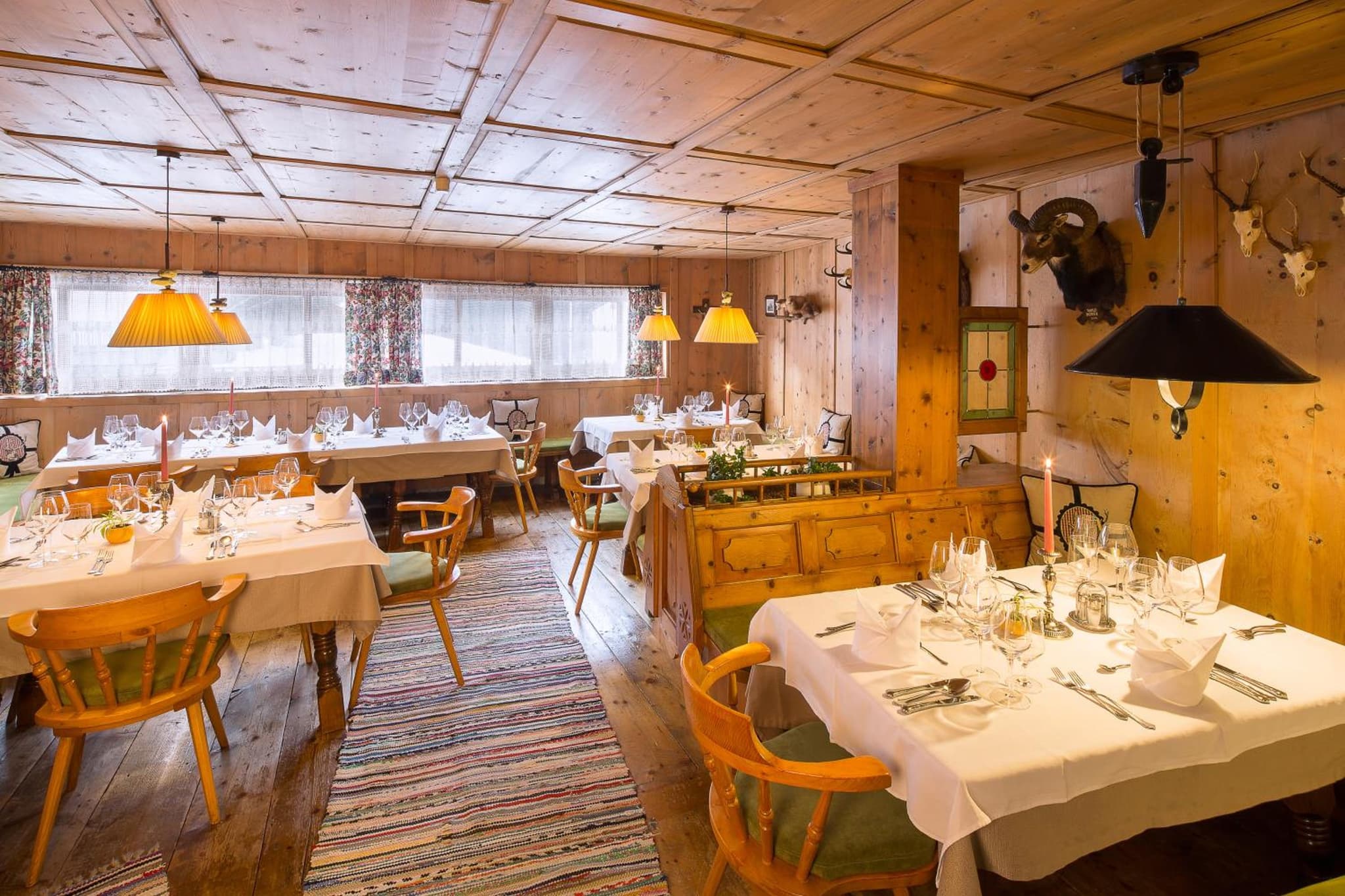 Hotel Neue Burg photo 4