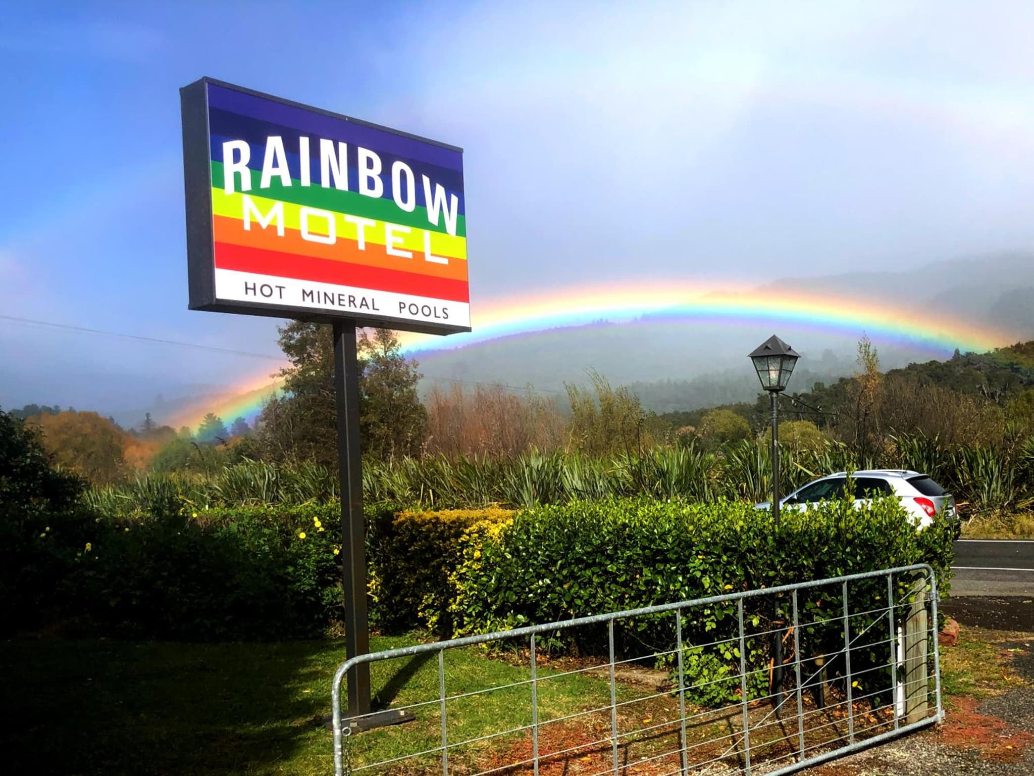 Rainbow Motel & Hot Pools photo 9