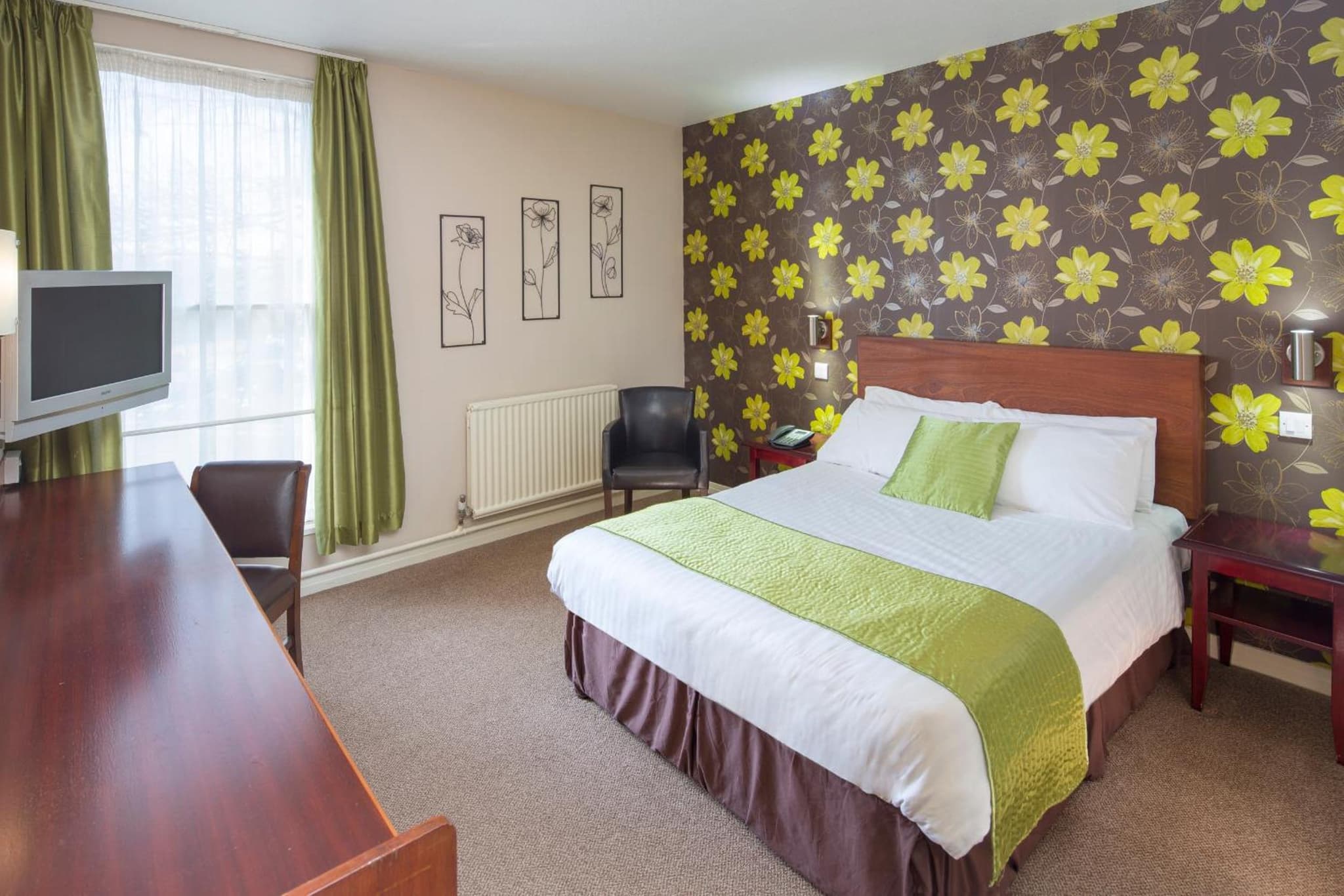 St James Hotel photo 9